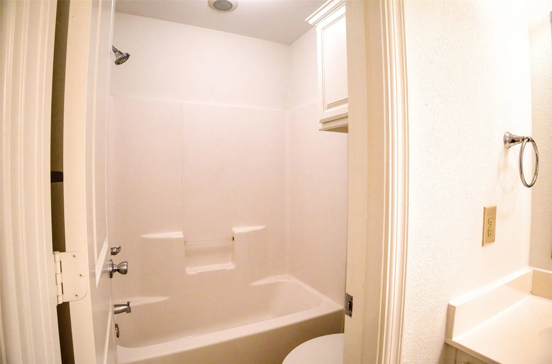 Duplex For Rent in Grayson County , 1708 S Waco Street, Van Alstyne, Texas 75495, 3 Bedroom, 2 Bathroom, 1 Garage spaces, 1,242 Sqft, built in 2013, mls#21406528, Real Estate Agent in Van Alstyne, Homes For Rent in Grayson county, Homes For Rent in Van Alstyne, Realtor in Van Alstyne Texas, Real Estate Brokerage Independent Realty Texas, Luminita Cordes Realtor
