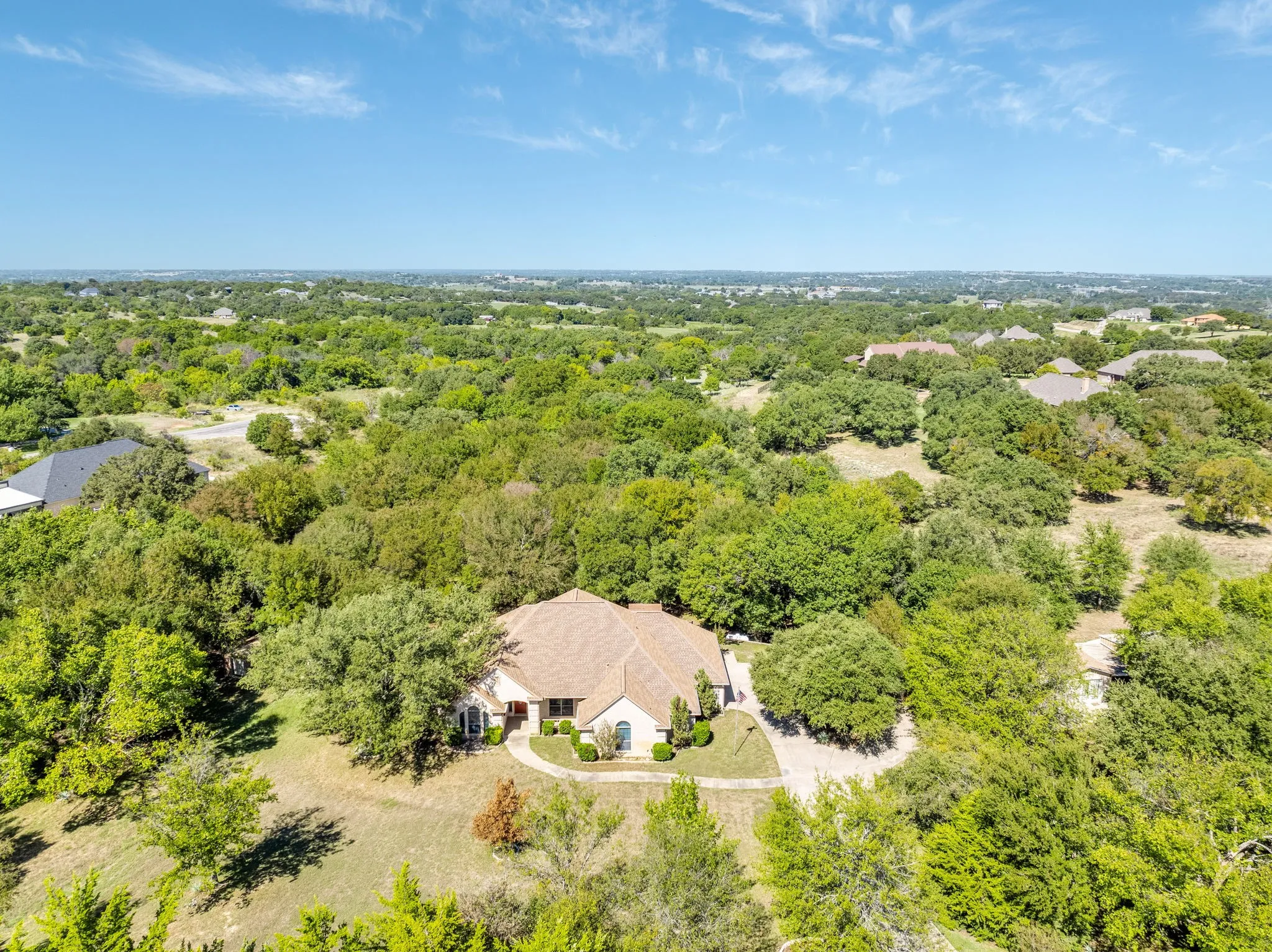 Single Family Residence For Sale in Parker County , 106 Woodhaven Court, Weatherford, Texas 76087, 4 Bedroom, 3 Bathroom, 3 Garage spaces, 2,090 Sqft, built in 2005, mls#21405963, Real Estate Agent in Weatherford, Homes For Sale in Parker county, Homes For Sale in Weatherford, Realtor in Weatherford Texas, Real Estate Brokerage Independent Realty Texas, Luminita Cordes Realtor
