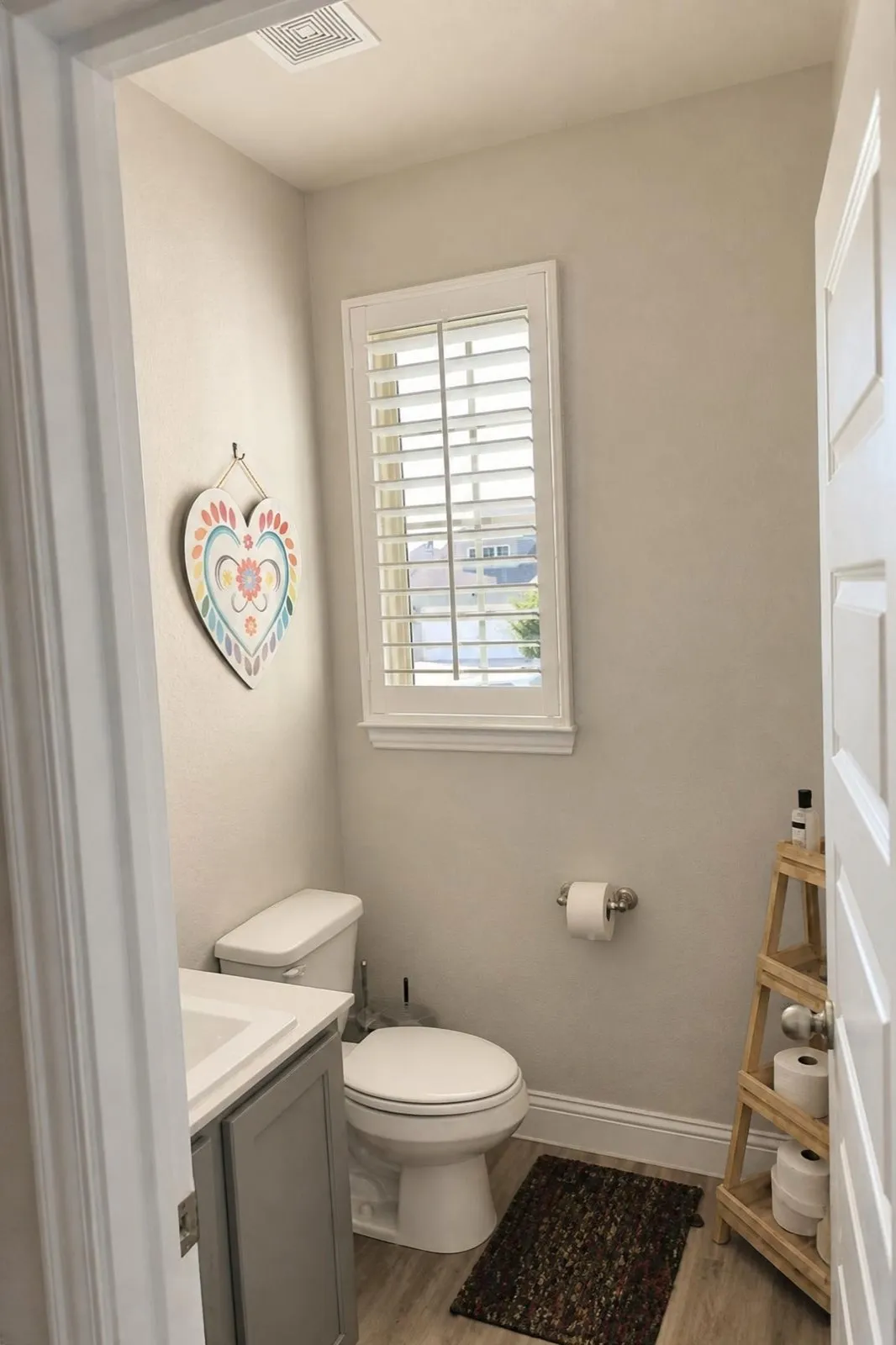 Single Family Residence For Rent in Johnson County , 8208 Leopard Pass, Godley, Texas 76044, 5 Bedroom, 4 Bathroom, 2 Garage spaces, 3,329 Sqft, built in 2022, mls#21400879, Real Estate Agent in Godley, Homes For Rent in Johnson county, Homes For Rent in Godley, Realtor in Godley Texas, Real Estate Brokerage Independent Realty Texas, Luminita Cordes Realtor