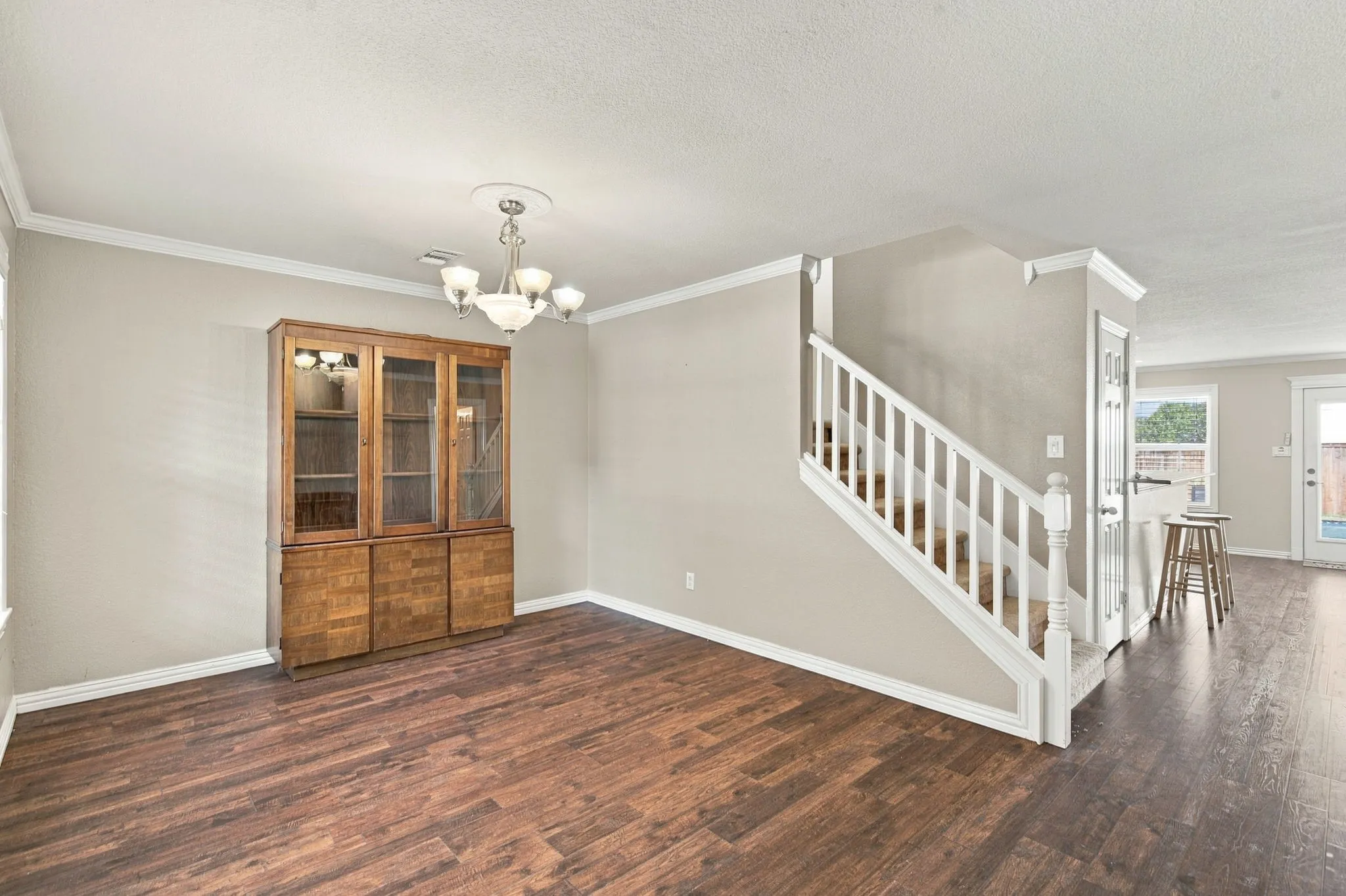 Single Family Residence For Sale in Tarrant County , 9856 Parkmere Drive, Fort Worth, Texas 76108, 4 Bedroom, 3 Bathroom, 2 Garage spaces, 2,740 Sqft, built in 2002, mls#21372317, Real Estate Agent in Fort Worth, Homes For Sale in Tarrant county, Homes For Sale in Fort Worth, Realtor in Fort Worth Texas, Real Estate Brokerage Independent Realty Texas, Luminita Cordes Realtor