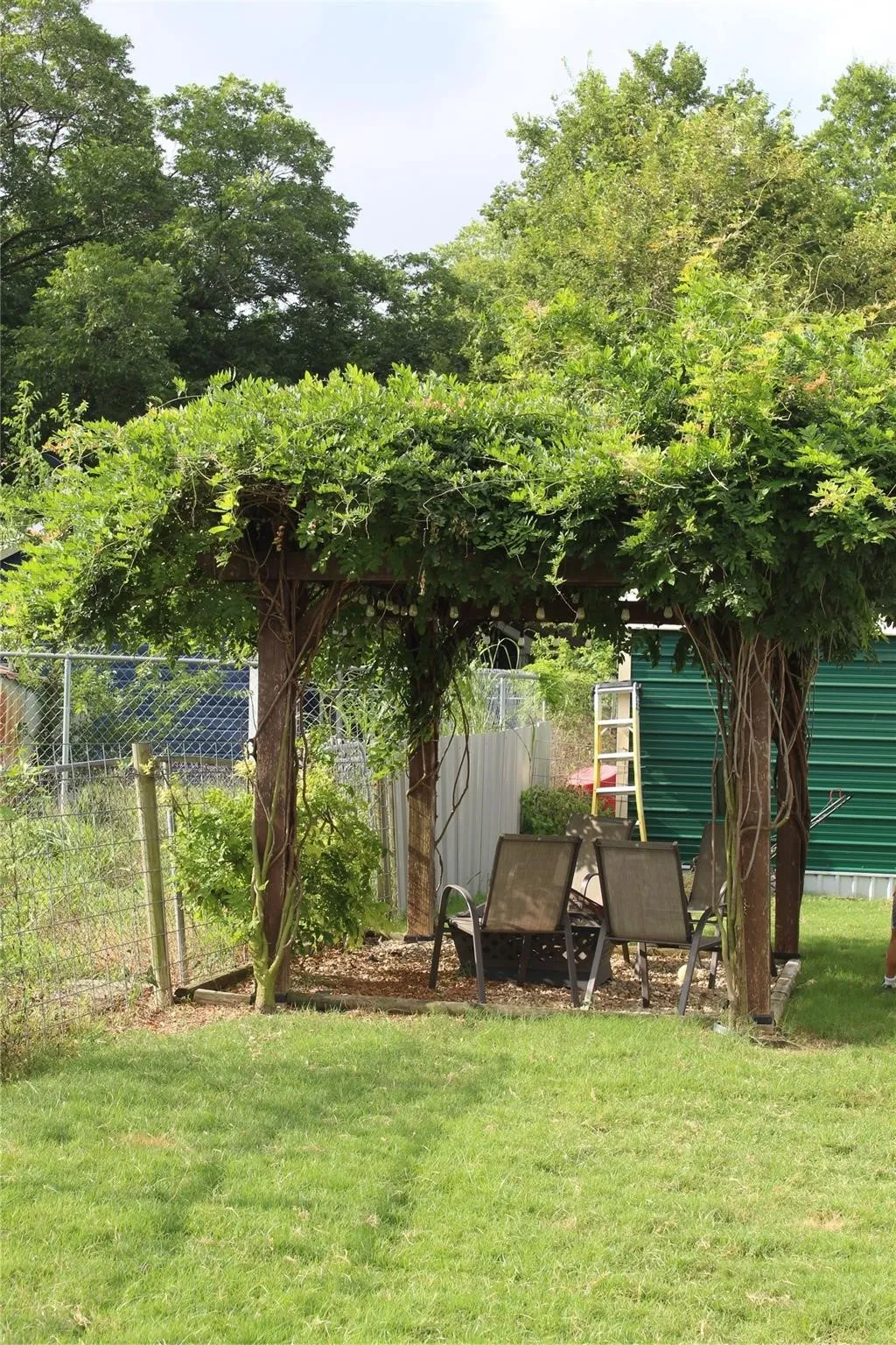 Single Family Residence For Sale in Fannin County , 402 Cleveland Street, Bailey, Texas 75452, 3 Bedroom, 2 Bathroom, Garage spaces, 1,235 Sqft, built in 2019, mls#21406143, Real Estate Agent in Bailey, Homes For Sale in Fannin county, Homes For Sale in Bailey, Realtor in Bailey Texas, Real Estate Brokerage Independent Realty Texas, Luminita Cordes Realtor