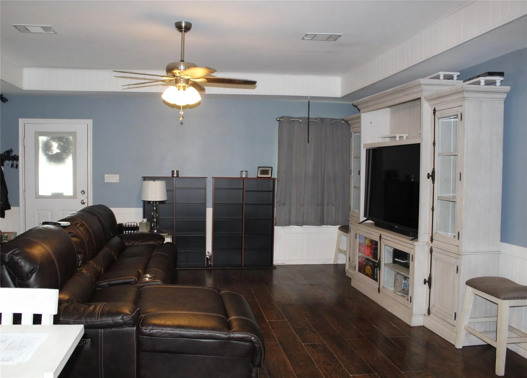 Single Family Residence For Sale in Fannin County , 402 Cleveland Street, Bailey, Texas 75452, 3 Bedroom, 2 Bathroom, Garage spaces, 1,235 Sqft, built in 2019, mls#21406143, Real Estate Agent in Bailey, Homes For Sale in Fannin county, Homes For Sale in Bailey, Realtor in Bailey Texas, Real Estate Brokerage Independent Realty Texas, Luminita Cordes Realtor