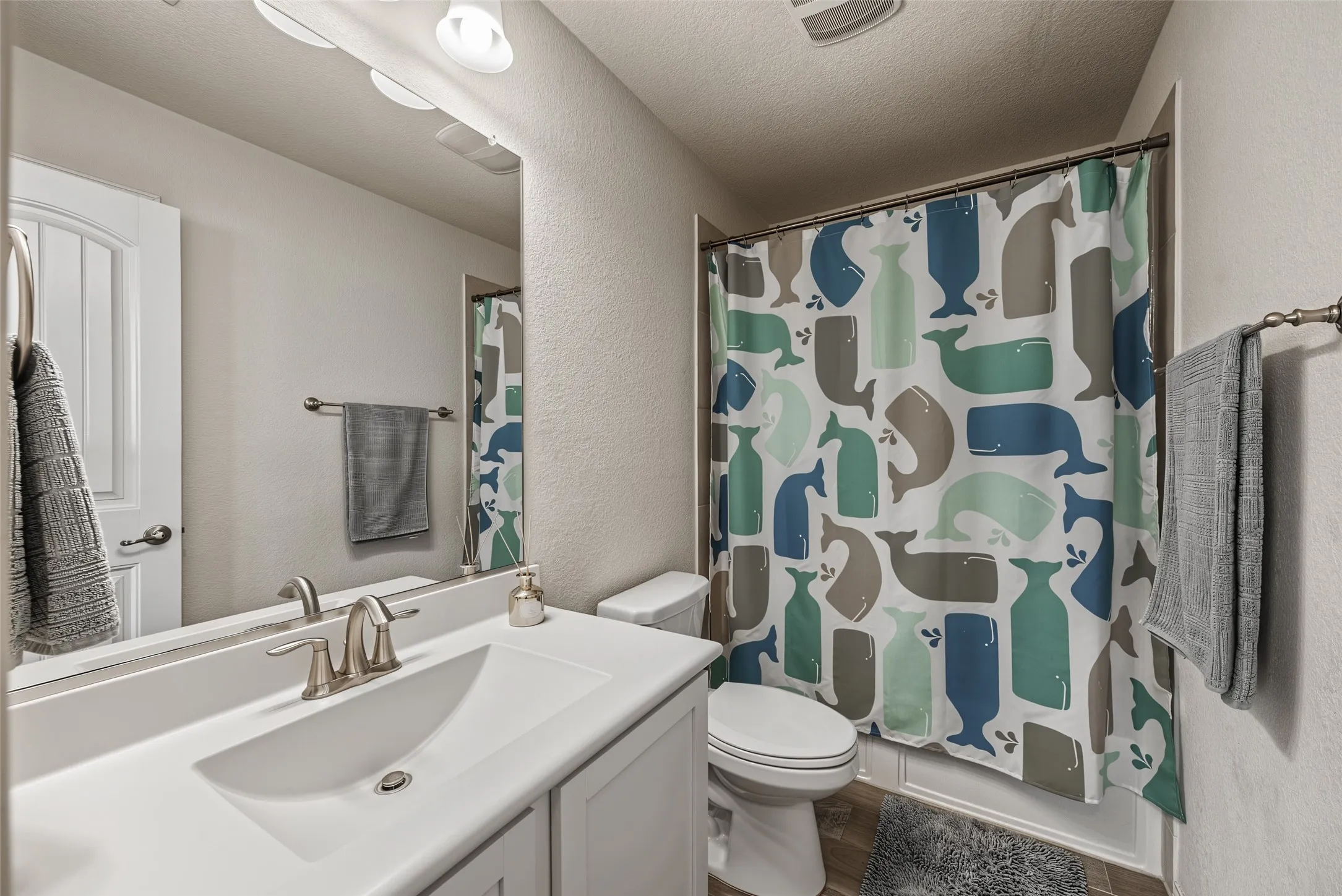 Single Family Residence For Sale in Tarrant County , 5833 Dew Plant Way, Fort Worth, Texas 76123, 3 Bedroom, 2 Bathroom, 2 Garage spaces, 1,473 Sqft, built in 2018, mls#21400957, Real Estate Agent in Fort Worth, Homes For Sale in Tarrant county, Homes For Sale in Fort Worth, Realtor in Fort Worth Texas, Real Estate Brokerage Independent Realty Texas, Luminita Cordes Realtor