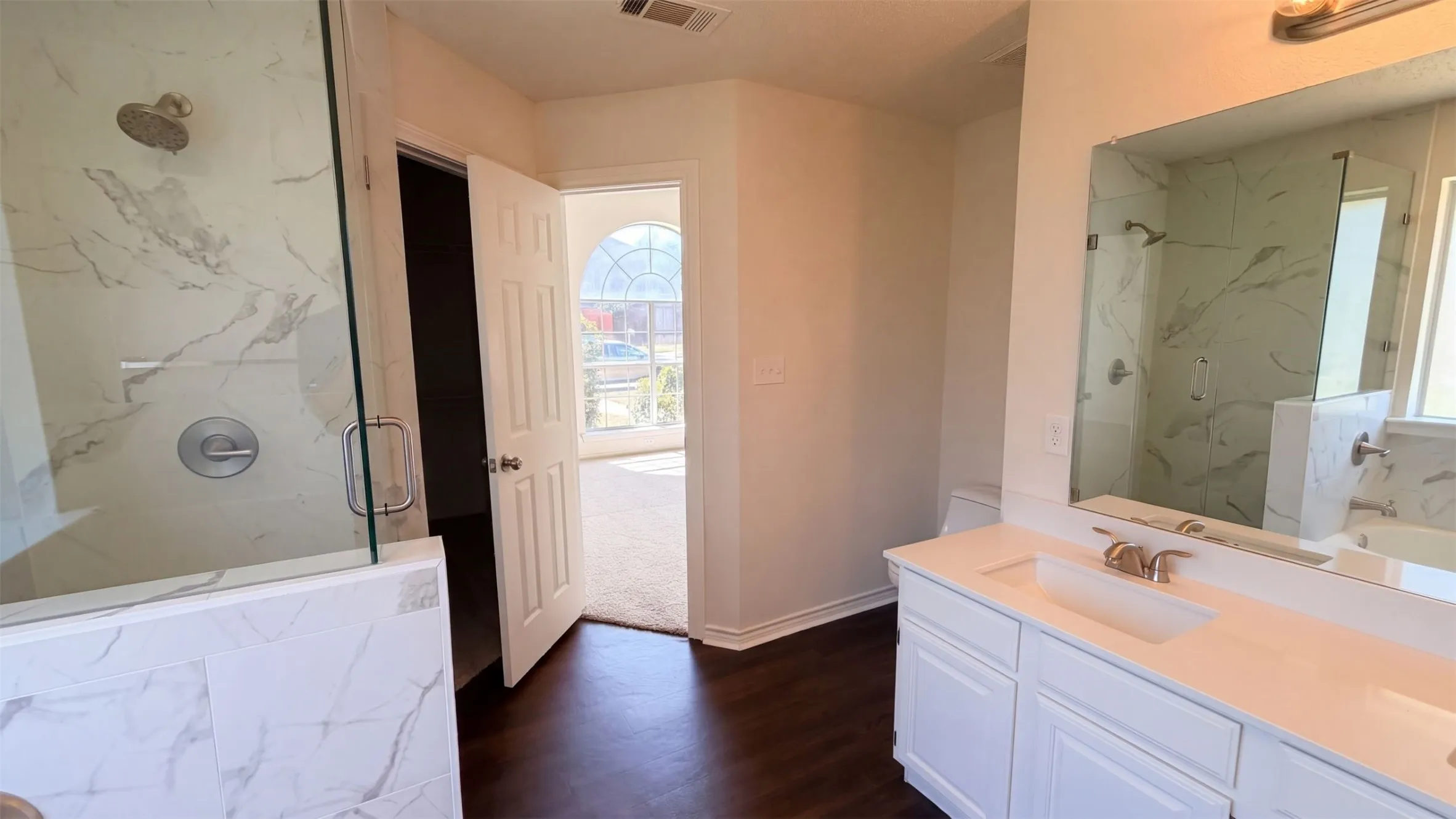 Single Family Residence For Sale in Collin County , 7109 Cottonwood Circle, Sachse, Texas 75048, 3 Bedroom, 2 Bathroom, 2 Garage spaces, 1,519 Sqft, built in 1996, mls#21406582, Real Estate Agent in Sachse, Homes For Sale in Collin county, Homes For Sale in Sachse, Realtor in Sachse Texas, Real Estate Brokerage Independent Realty Texas, Luminita Cordes Realtor