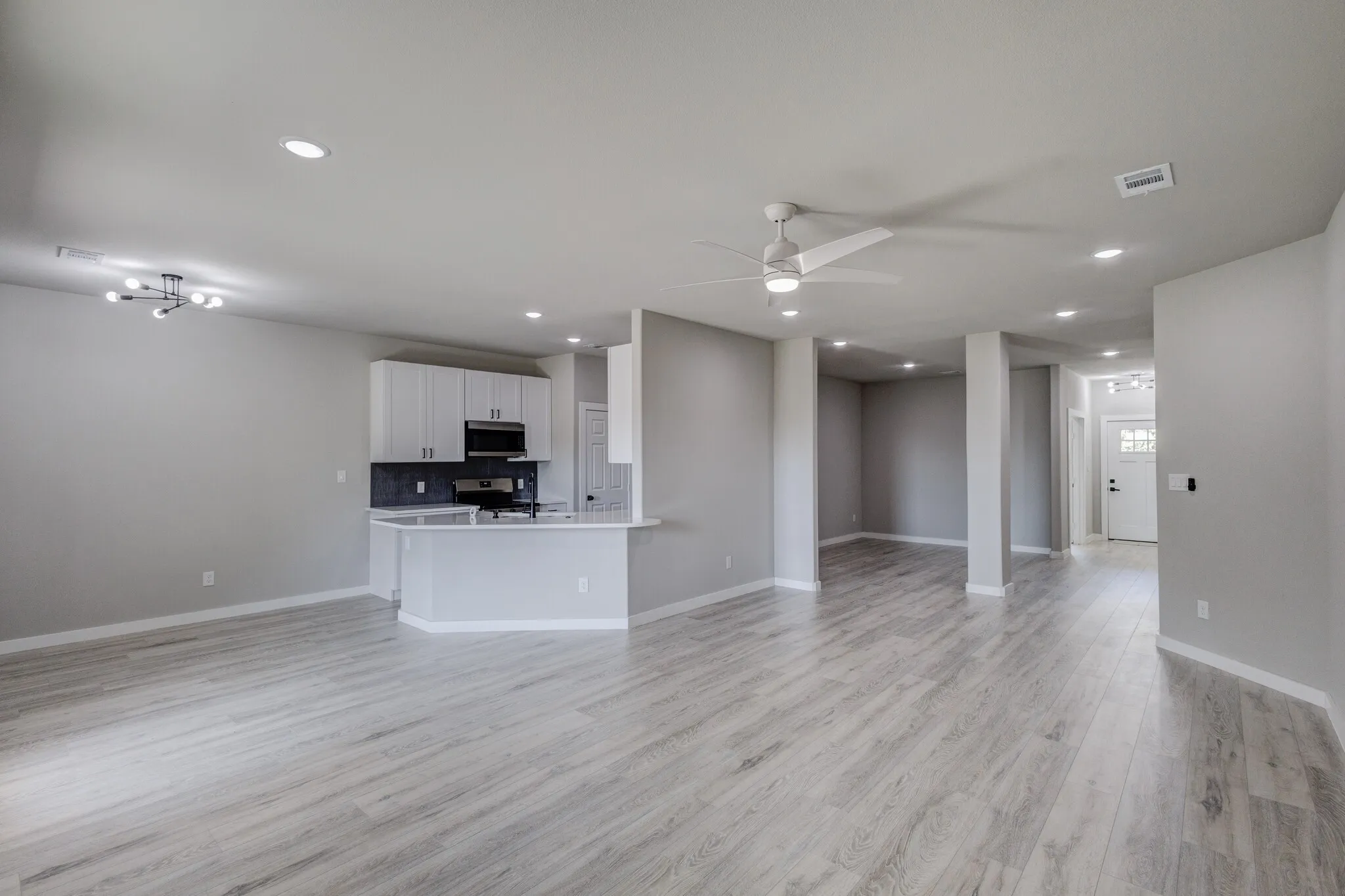 Single Family Residence For Sale in Collin County , 1659 County Road 613, Farmersville, Texas 75442, 4 Bedroom, 2 Bathroom, 2 Garage spaces, 2,044 Sqft, built in 2026, mls#21406593, Real Estate Agent in Farmersville, Homes For Sale in Collin county, Homes For Sale in Farmersville, Realtor in Farmersville Texas, Real Estate Brokerage Independent Realty Texas, Luminita Cordes Realtor