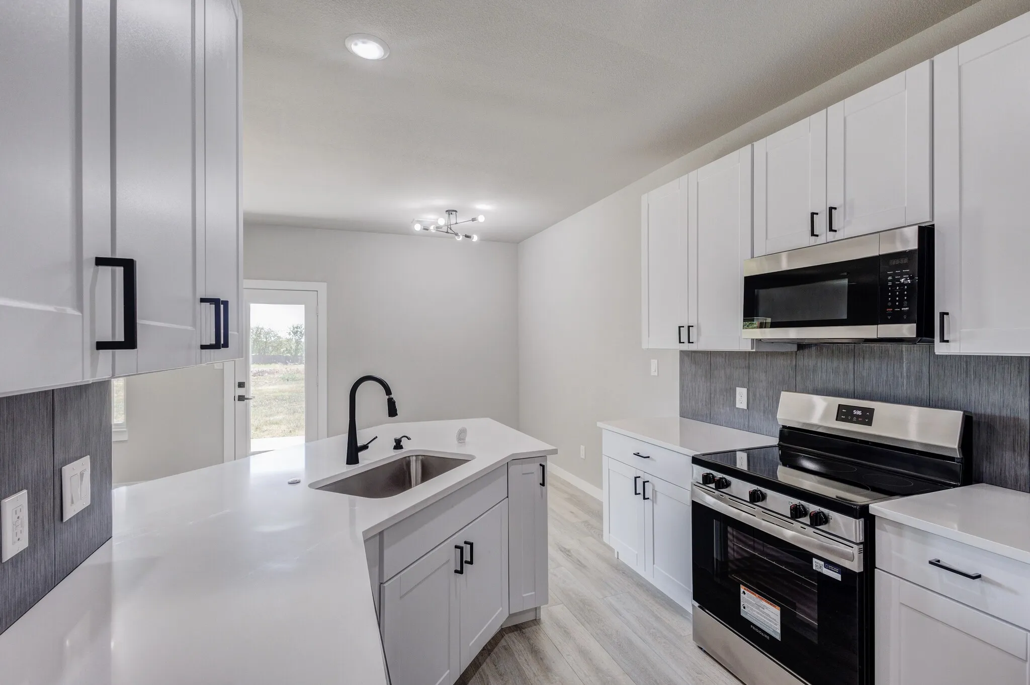 Single Family Residence For Sale in Collin County , 1659 County Road 613, Farmersville, Texas 75442, 4 Bedroom, 2 Bathroom, 2 Garage spaces, 2,044 Sqft, built in 2026, mls#21406593, Real Estate Agent in Farmersville, Homes For Sale in Collin county, Homes For Sale in Farmersville, Realtor in Farmersville Texas, Real Estate Brokerage Independent Realty Texas, Luminita Cordes Realtor