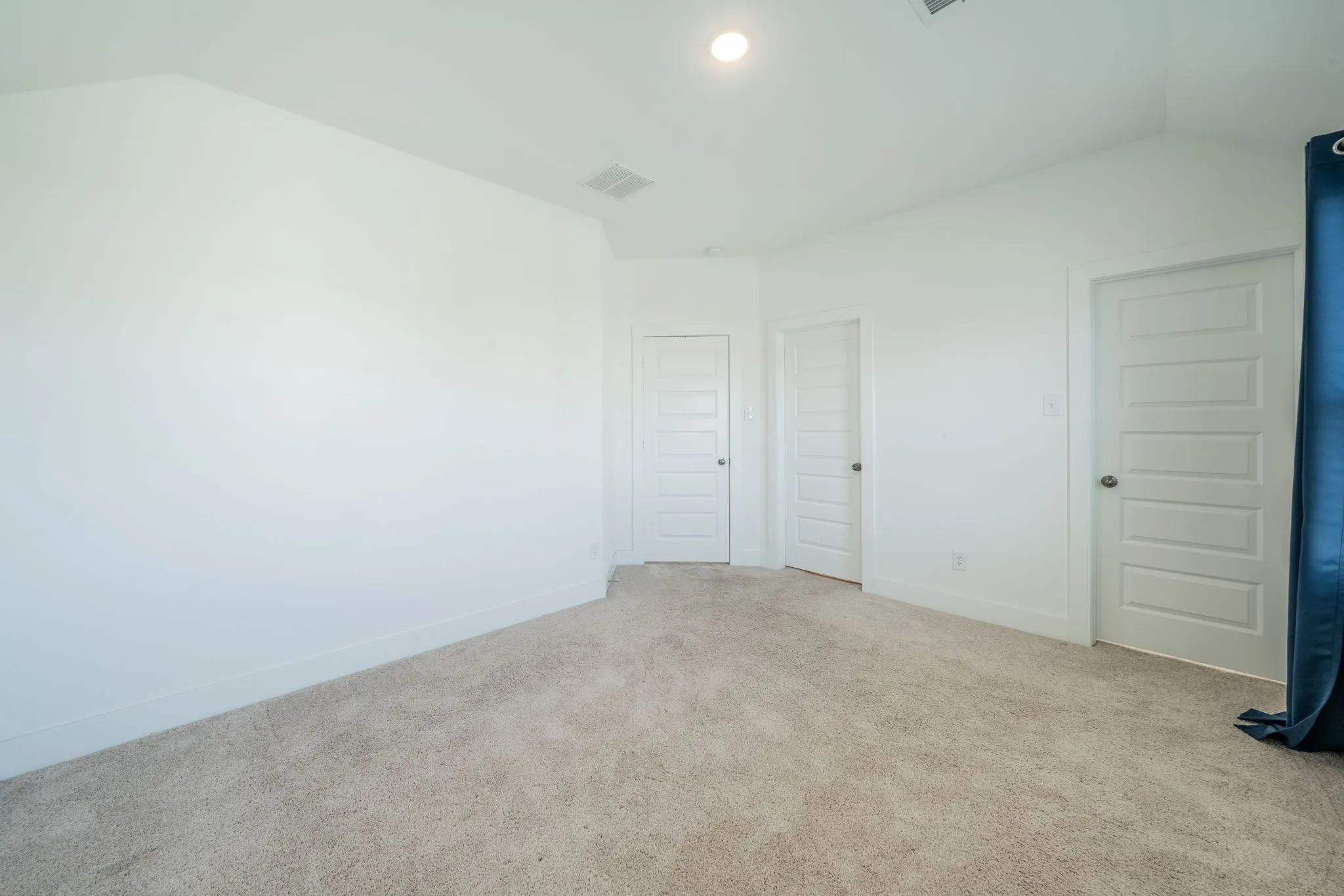 Single Family Residence For Sale in Rockwall County , 821 Reynolds Drive, Fate, Texas 75087, 5 Bedroom, 4 Bathroom, 2 Garage spaces, 3,290 Sqft, built in 2023, mls#21405457, Real Estate Agent in Fate, Homes For Sale in Rockwall county, Homes For Sale in Fate, Realtor in Fate Texas, Real Estate Brokerage Independent Realty Texas, Luminita Cordes Realtor