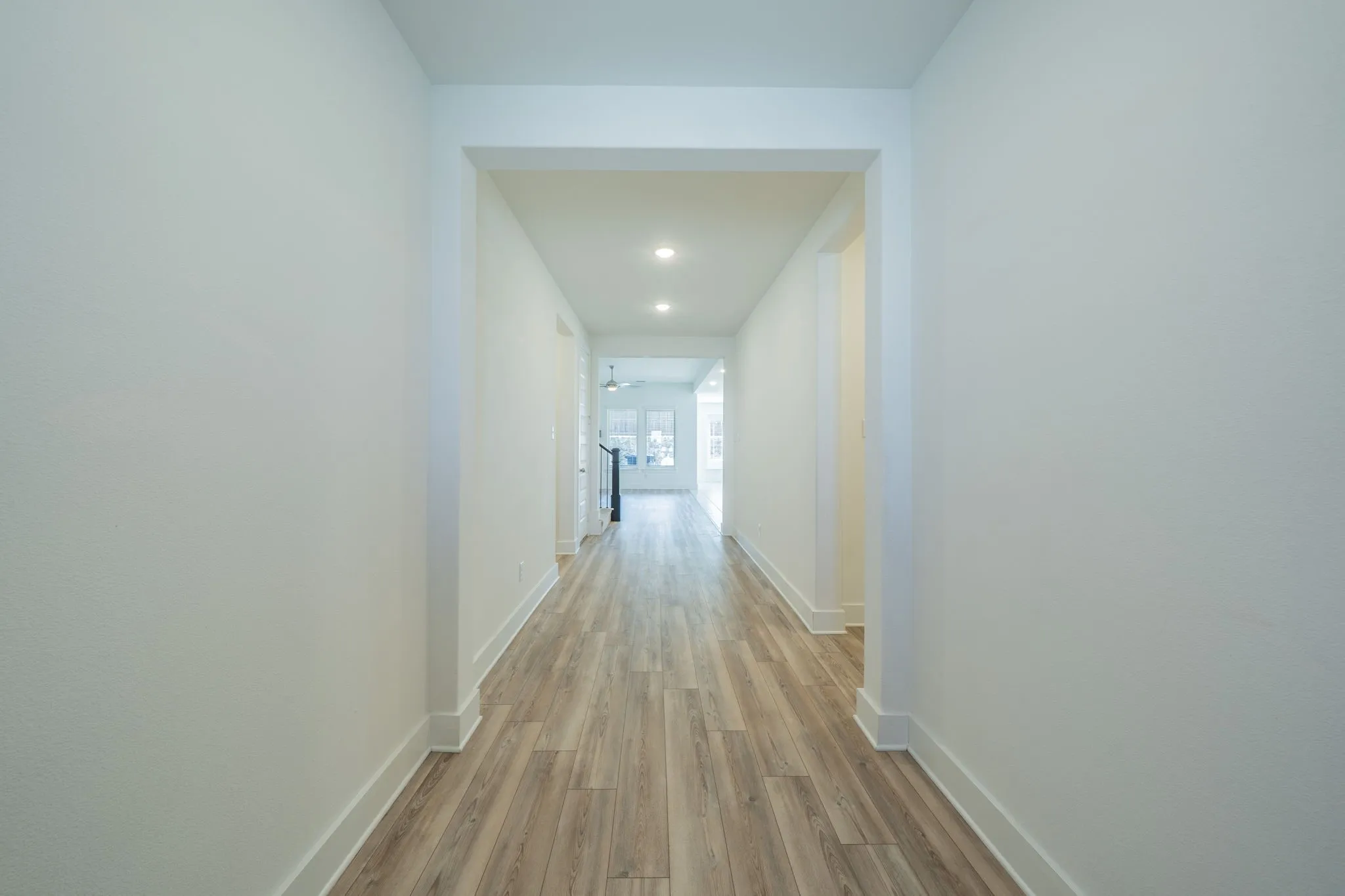 Single Family Residence For Sale in Rockwall County , 821 Reynolds Drive, Fate, Texas 75087, 5 Bedroom, 4 Bathroom, 2 Garage spaces, 3,290 Sqft, built in 2023, mls#21405457, Real Estate Agent in Fate, Homes For Sale in Rockwall county, Homes For Sale in Fate, Realtor in Fate Texas, Real Estate Brokerage Independent Realty Texas, Luminita Cordes Realtor