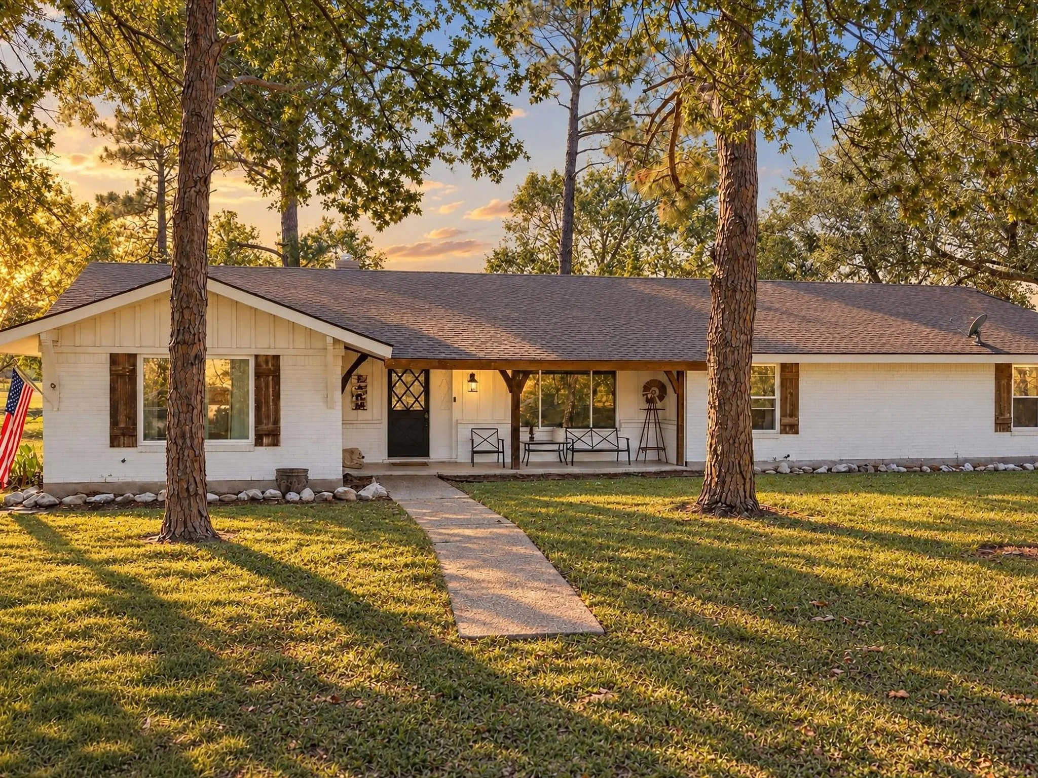 Single Family Residence For Sale