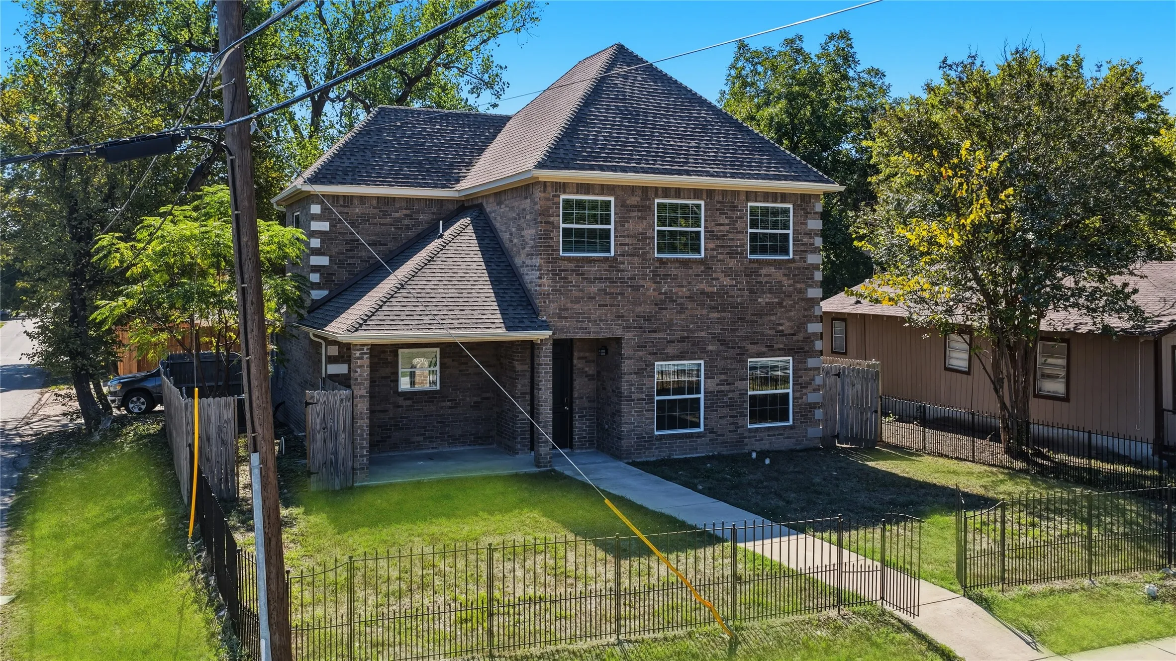 Single Family Residence For Sale