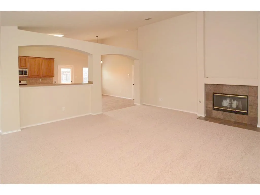 Single Family Residence For Rent in Collin County , 11159 Snyder Drive, Frisco, Texas 75035, 3 Bedroom, 2 Bathroom, 2 Garage spaces, 2,144 Sqft, built in 2003, mls#21406615, Real Estate Agent in Frisco, Homes For Rent in Collin county, Homes For Rent in Frisco, Realtor in Frisco Texas, Real Estate Brokerage Independent Realty Texas, Luminita Cordes Realtor
