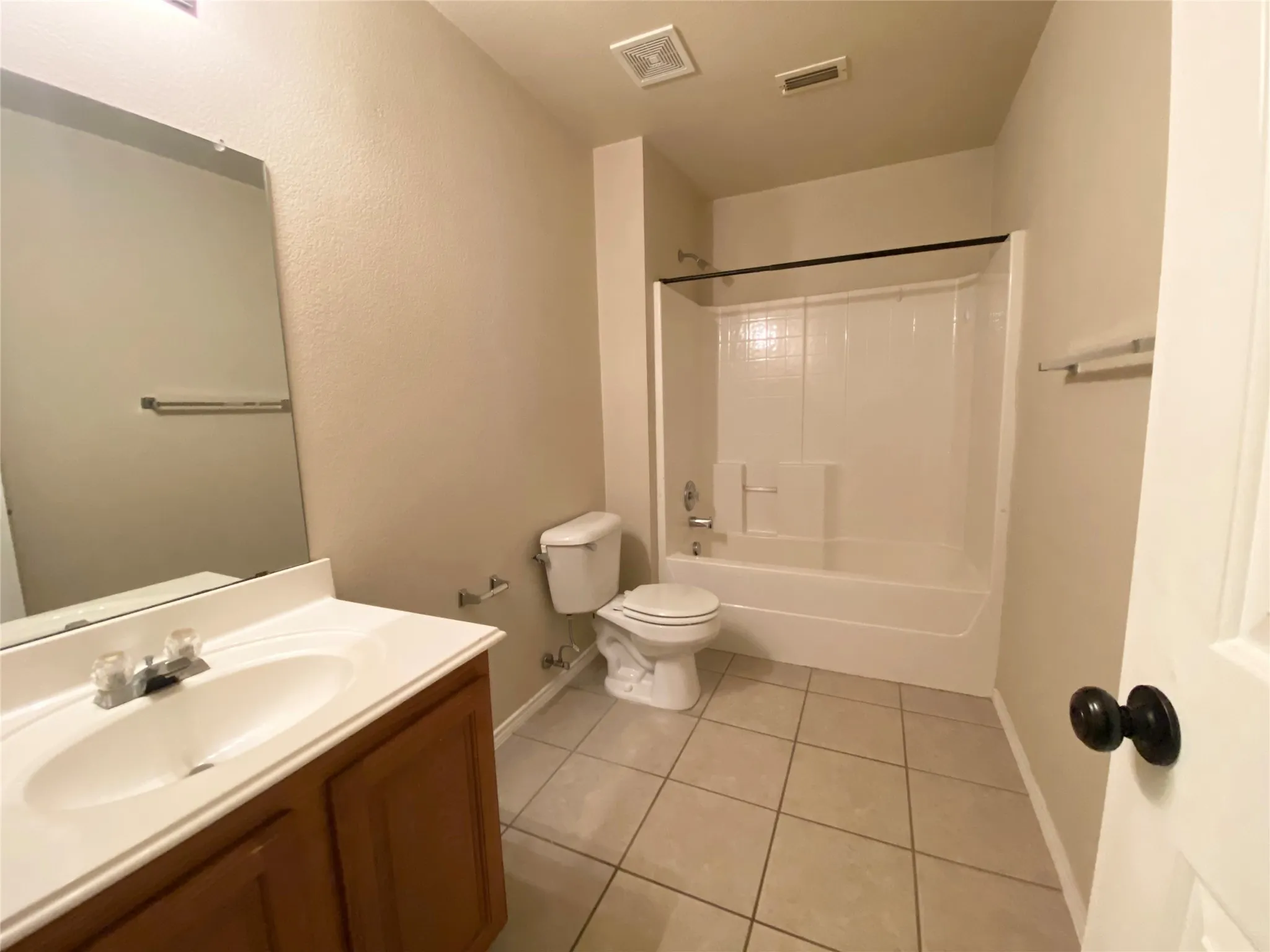 Single Family Residence For Rent in Collin County , 11159 Snyder Drive, Frisco, Texas 75035, 3 Bedroom, 2 Bathroom, 2 Garage spaces, 2,144 Sqft, built in 2003, mls#21406615, Real Estate Agent in Frisco, Homes For Rent in Collin county, Homes For Rent in Frisco, Realtor in Frisco Texas, Real Estate Brokerage Independent Realty Texas, Luminita Cordes Realtor