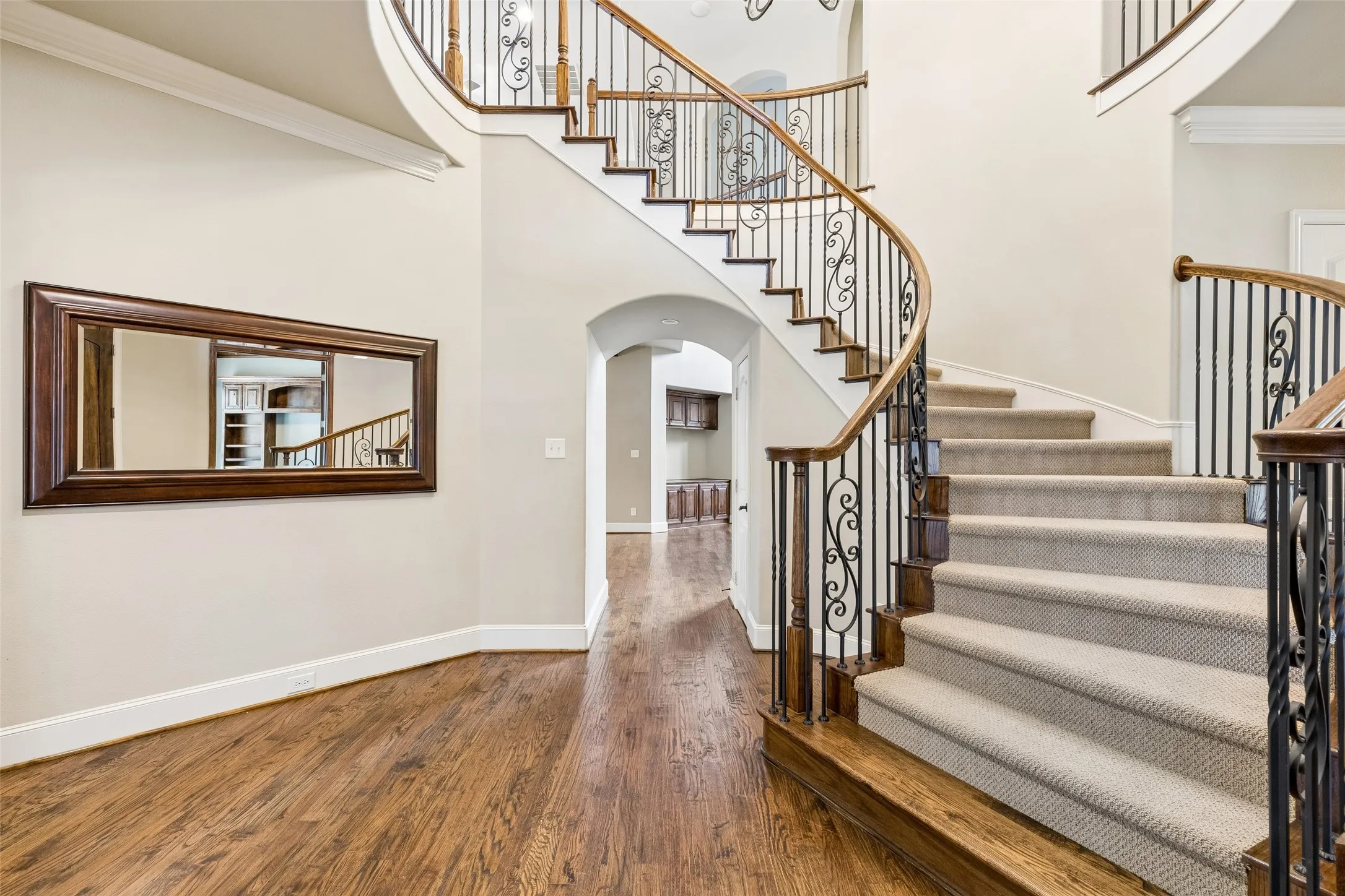Single Family Residence For Sale in Denton County , 11224 Graceland Lane, Frisco, Texas 75033, 4 Bedroom, 4 Bathroom, 3 Garage spaces, 4,364 Sqft, built in 2008, mls#21404420, Real Estate Agent in Frisco, Homes For Sale in Denton county, Homes For Sale in Frisco, Realtor in Frisco Texas, Real Estate Brokerage Independent Realty Texas, Luminita Cordes Realtor