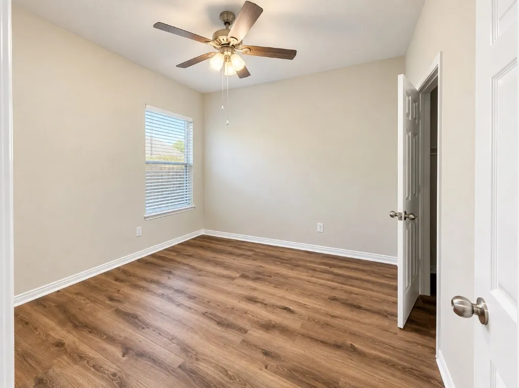Single Family Residence For Sale in Tarrant County , 13252 Ridgepointe Road, Fort Worth, Texas 76244, 3 Bedroom, 2 Bathroom, 2 Garage spaces, 2,134 Sqft, built in 2002, mls#21406619, Real Estate Agent in Fort Worth, Homes For Sale in Tarrant county, Homes For Sale in Fort Worth, Realtor in Fort Worth Texas, Real Estate Brokerage Independent Realty Texas, Luminita Cordes Realtor