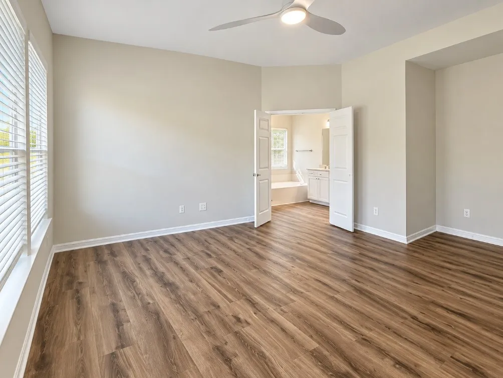 Single Family Residence For Sale in Tarrant County , 13252 Ridgepointe Road, Fort Worth, Texas 76244, 3 Bedroom, 2 Bathroom, 2 Garage spaces, 2,134 Sqft, built in 2002, mls#21406619, Real Estate Agent in Fort Worth, Homes For Sale in Tarrant county, Homes For Sale in Fort Worth, Realtor in Fort Worth Texas, Real Estate Brokerage Independent Realty Texas, Luminita Cordes Realtor