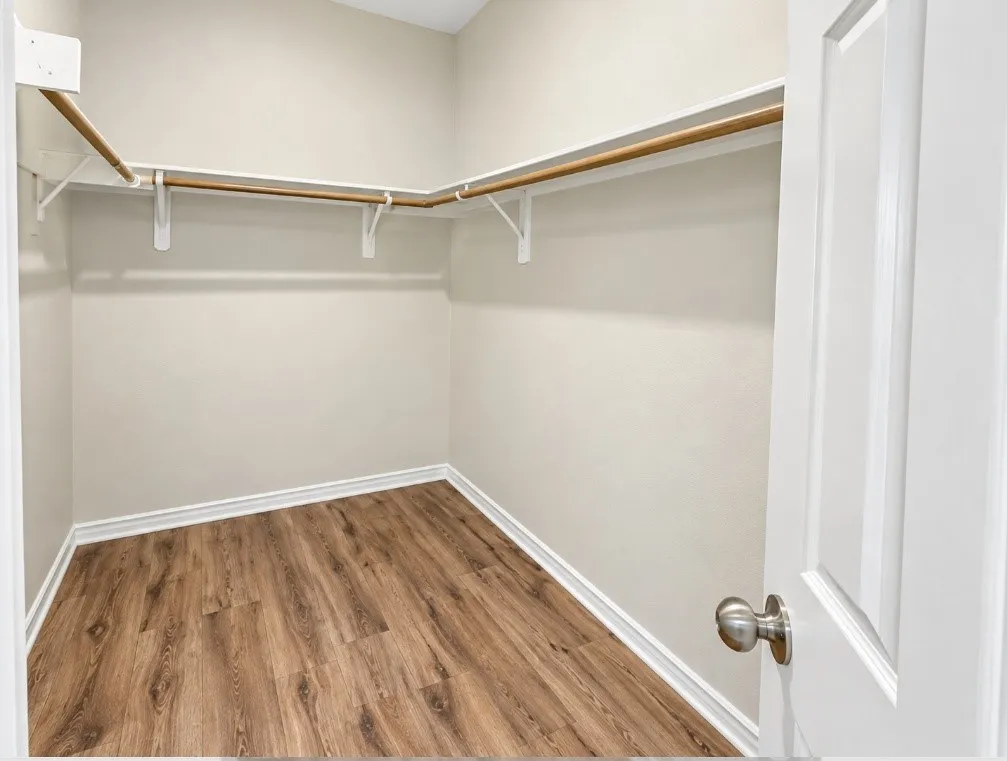 Single Family Residence For Sale in Tarrant County , 13252 Ridgepointe Road, Fort Worth, Texas 76244, 3 Bedroom, 2 Bathroom, 2 Garage spaces, 2,134 Sqft, built in 2002, mls#21406619, Real Estate Agent in Fort Worth, Homes For Sale in Tarrant county, Homes For Sale in Fort Worth, Realtor in Fort Worth Texas, Real Estate Brokerage Independent Realty Texas, Luminita Cordes Realtor