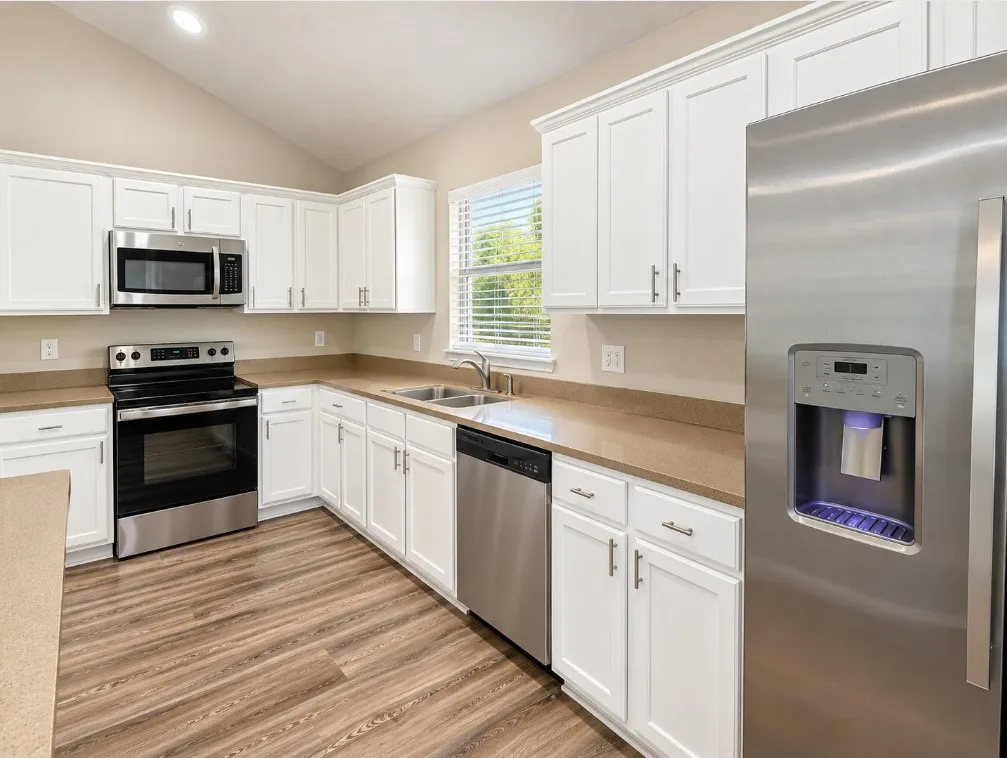 Single Family Residence For Sale in Tarrant County , 13252 Ridgepointe Road, Fort Worth, Texas 76244, 3 Bedroom, 2 Bathroom, 2 Garage spaces, 2,134 Sqft, built in 2002, mls#21406619, Real Estate Agent in Fort Worth, Homes For Sale in Tarrant county, Homes For Sale in Fort Worth, Realtor in Fort Worth Texas, Real Estate Brokerage Independent Realty Texas, Luminita Cordes Realtor