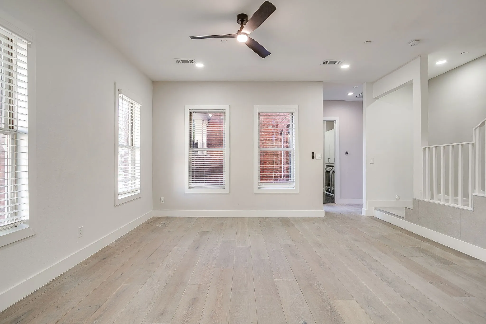 Townhouse For Sale in Collin County , 8274 Library Street, Frisco, Texas 75034, 3 Bedroom, 4 Bathroom, 2 Garage spaces, 3,003 Sqft, built in 2002, mls#21400384, Real Estate Agent in Frisco, Homes For Sale in Collin county, Homes For Sale in Frisco, Realtor in Frisco Texas, Real Estate Brokerage Independent Realty Texas, Luminita Cordes Realtor