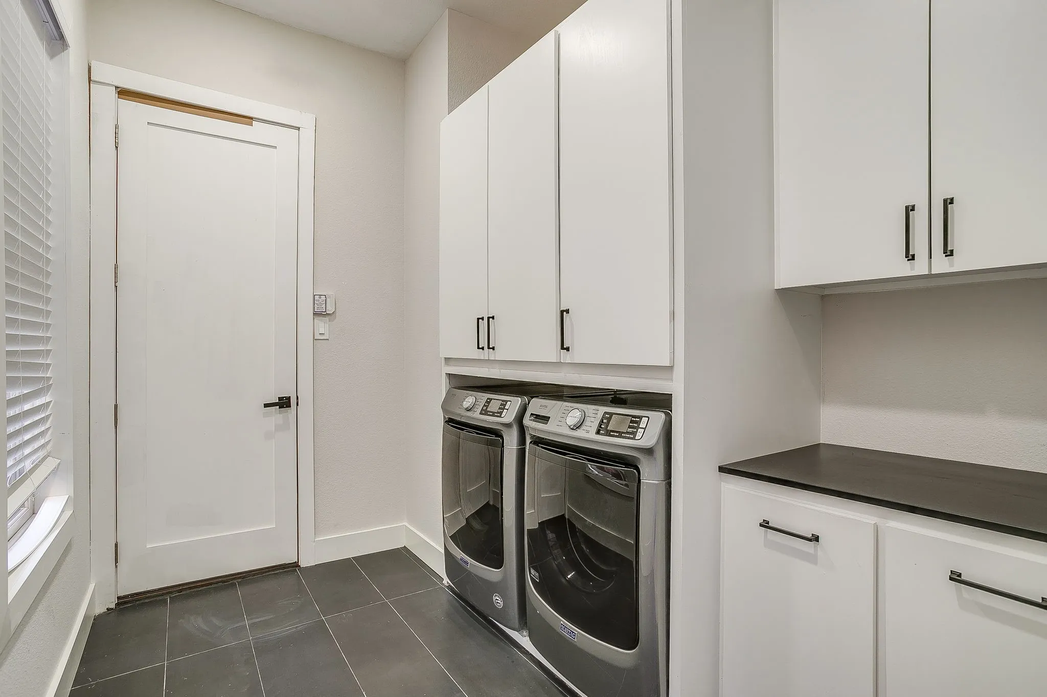 Townhouse For Sale in Collin County , 8274 Library Street, Frisco, Texas 75034, 3 Bedroom, 4 Bathroom, 2 Garage spaces, 3,003 Sqft, built in 2002, mls#21400384, Real Estate Agent in Frisco, Homes For Sale in Collin county, Homes For Sale in Frisco, Realtor in Frisco Texas, Real Estate Brokerage Independent Realty Texas, Luminita Cordes Realtor