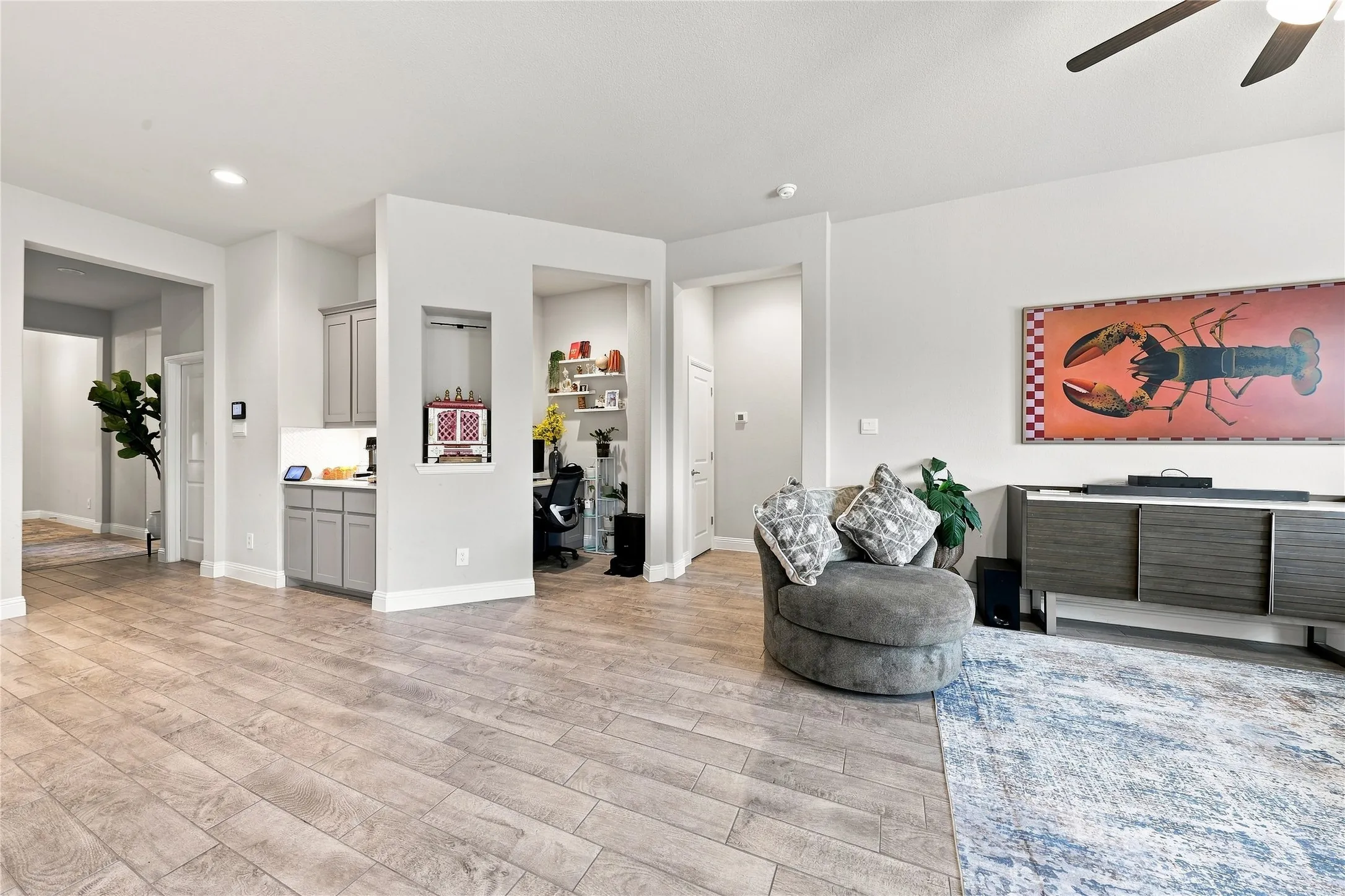 Single Family Residence For Rent in Tarrant County , 11516 Nicholson Lane, Fort Worth, Texas 76244, 4 Bedroom, 2 Bathroom, 2 Garage spaces, 2,508 Sqft, built in 2024, mls#21402088, Real Estate Agent in Fort Worth, Homes For Rent in Tarrant county, Homes For Rent in Fort Worth, Realtor in Fort Worth Texas, Real Estate Brokerage Independent Realty Texas, Luminita Cordes Realtor