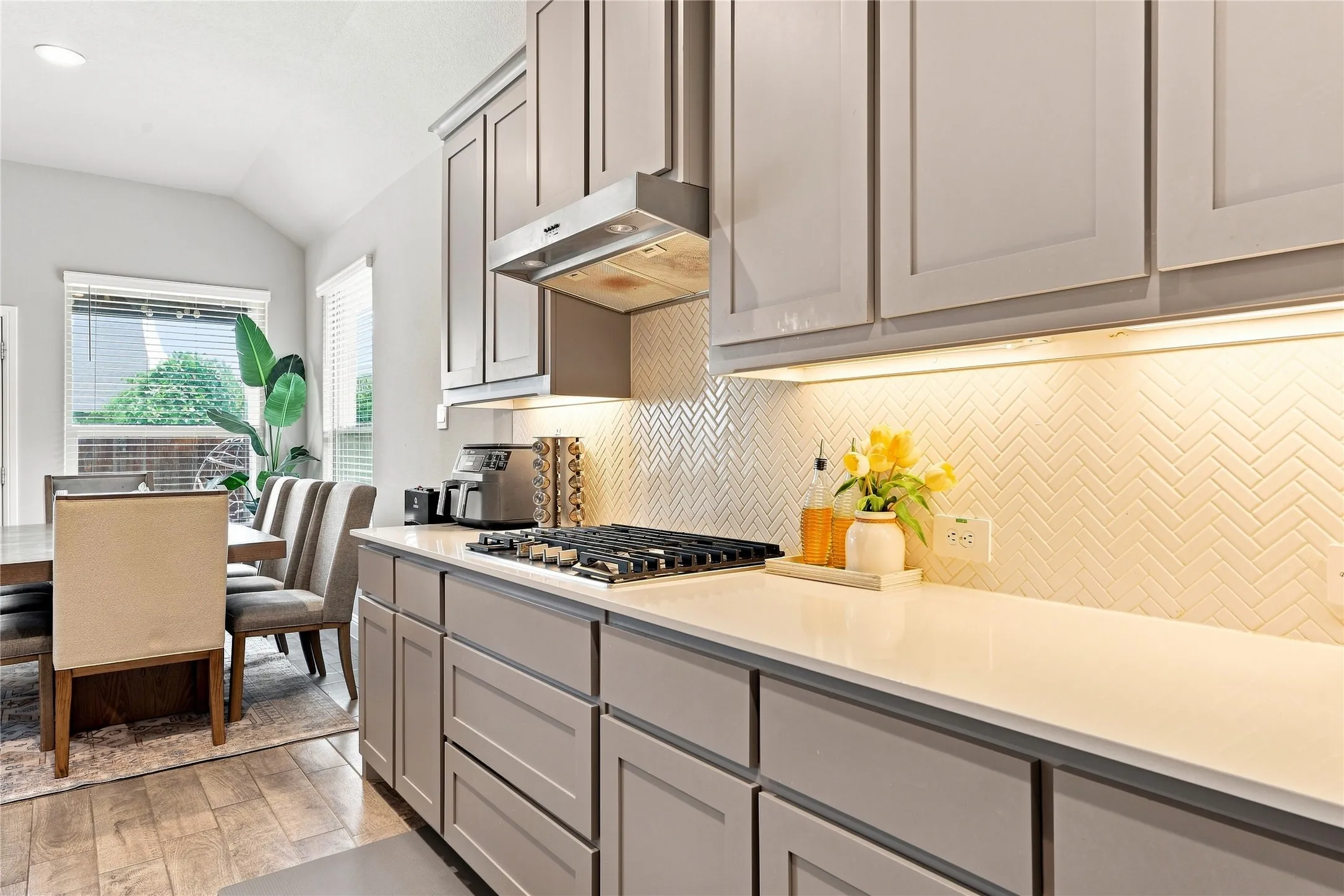 Single Family Residence For Rent in Tarrant County , 11516 Nicholson Lane, Fort Worth, Texas 76244, 4 Bedroom, 2 Bathroom, 2 Garage spaces, 2,508 Sqft, built in 2024, mls#21402088, Real Estate Agent in Fort Worth, Homes For Rent in Tarrant county, Homes For Rent in Fort Worth, Realtor in Fort Worth Texas, Real Estate Brokerage Independent Realty Texas, Luminita Cordes Realtor