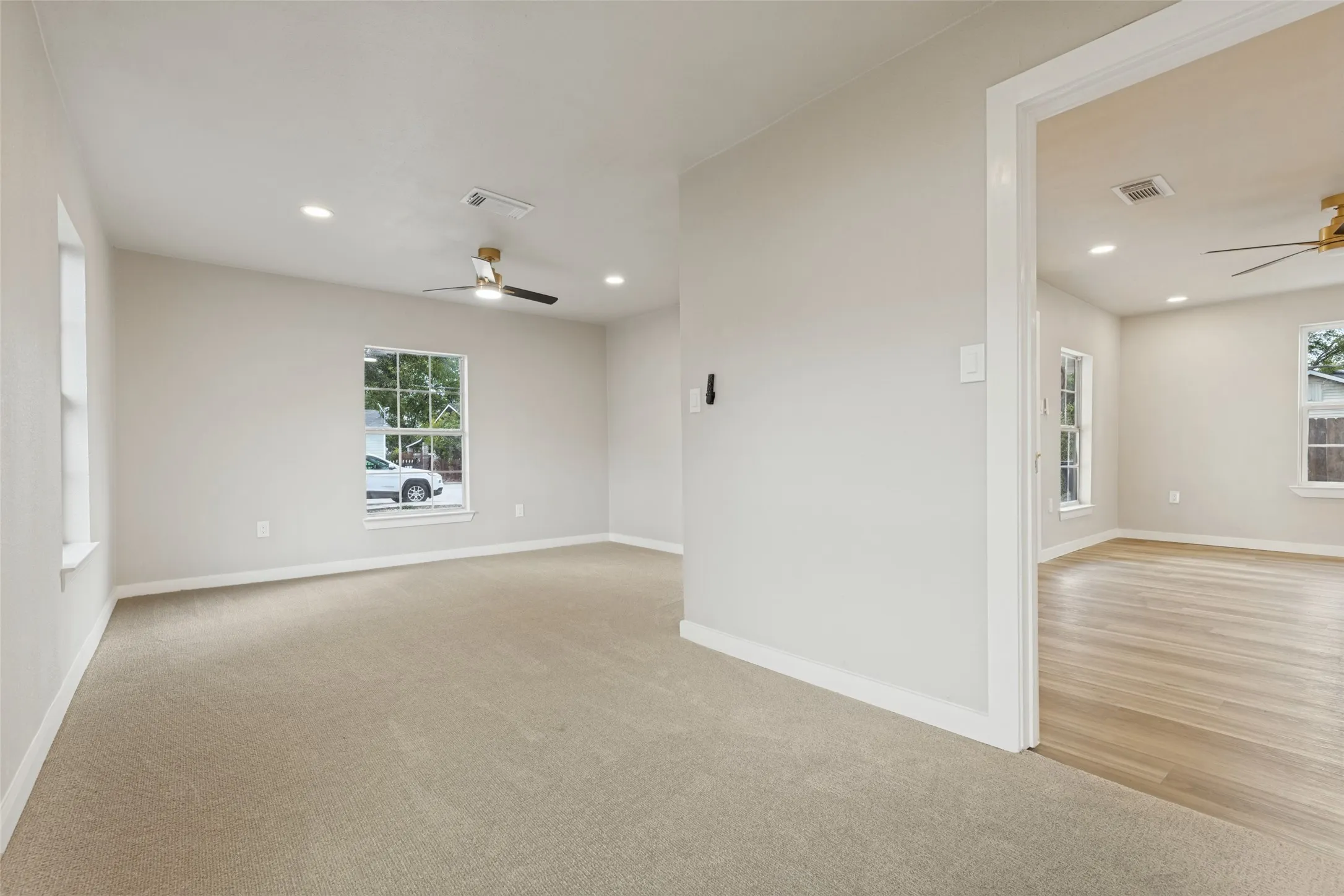 Single Family Residence For Sale in Dallas County , 1239 Lonsdale Avenue, Dallas, Texas 75217, 3 Bedroom, 2 Bathroom, Garage spaces, 1,380 Sqft, built in 1951, mls#21406630, Real Estate Agent in Dallas, Homes For Sale in Dallas county, Homes For Sale in Dallas, Realtor in Dallas Texas, Real Estate Brokerage Independent Realty Texas, Luminita Cordes Realtor