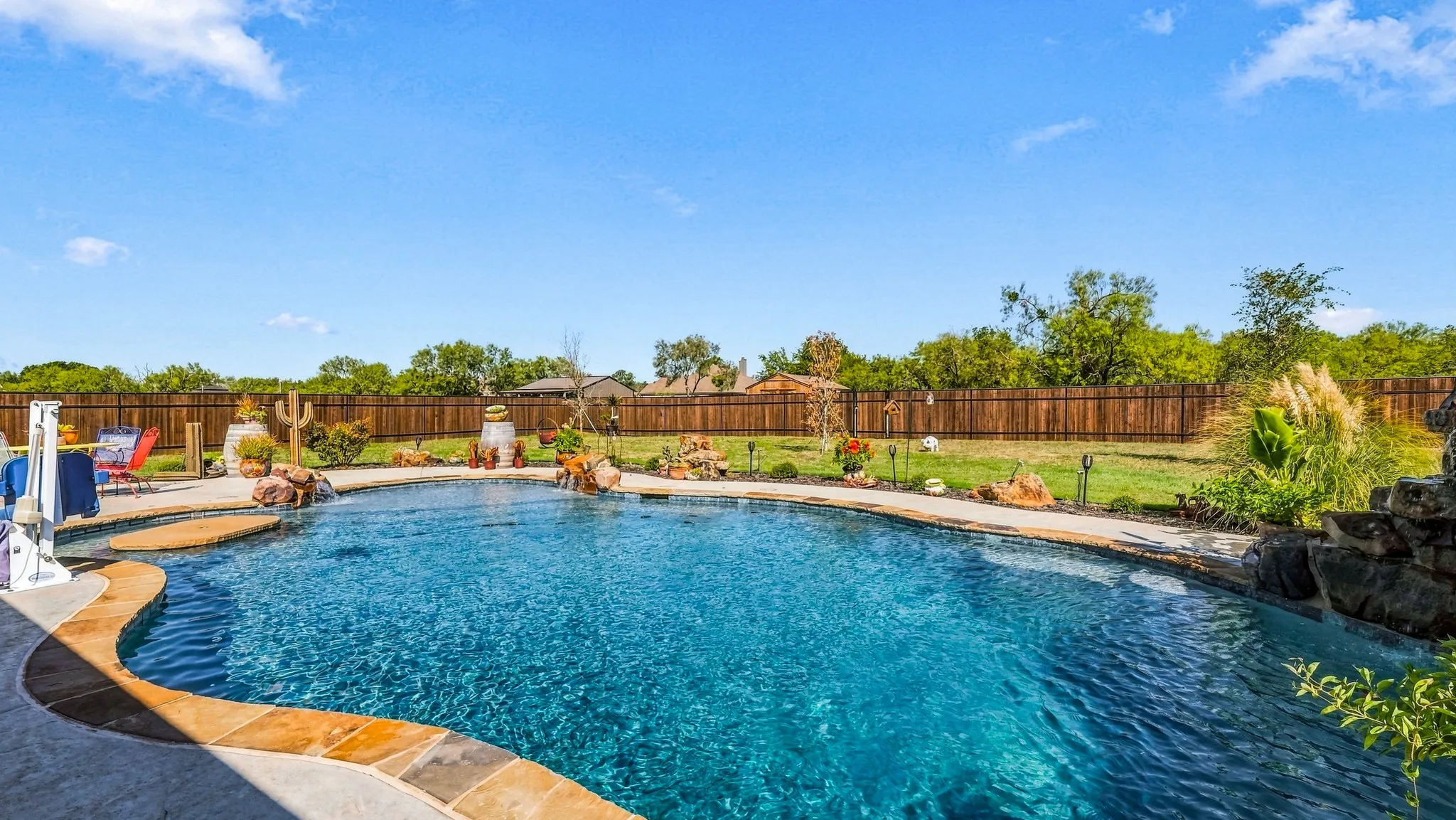 Single Family Residence For Sale in Parker County , 470 Wilson Bend Road, Millsap, Texas 76066, 4 Bedroom, 2 Bathroom, 2 Garage spaces, 2,019 Sqft, built in 2020, mls#21406530, Real Estate Agent in Millsap, Homes For Sale in Parker county, Homes For Sale in Millsap, Realtor in Millsap Texas, Real Estate Brokerage Independent Realty Texas, Luminita Cordes Realtor