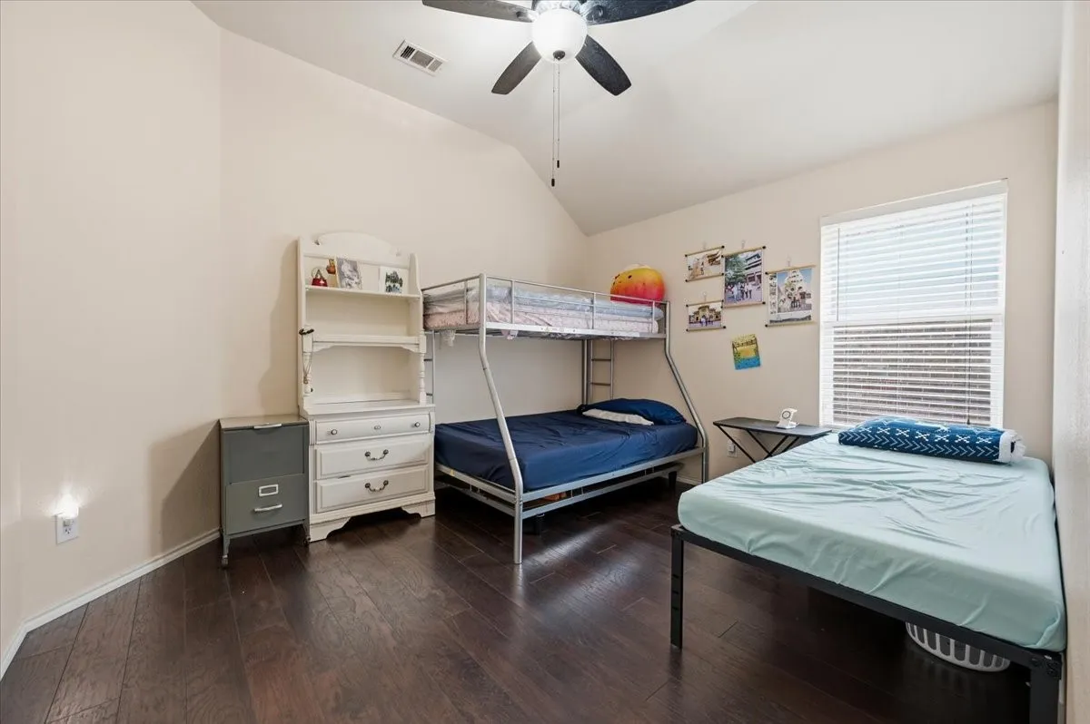 Single Family Residence For Sale in Tarrant County , 3135 Guadaloupe, Grand Prairie, Texas 75054, 3 Bedroom, 2 Bathroom, 2 Garage spaces, 1,961 Sqft, built in 2005, mls#21403334, Real Estate Agent in Grand Prairie, Homes For Sale in Tarrant county, Homes For Sale in Grand Prairie, Realtor in Grand Prairie Texas, Real Estate Brokerage Independent Realty Texas, Luminita Cordes Realtor