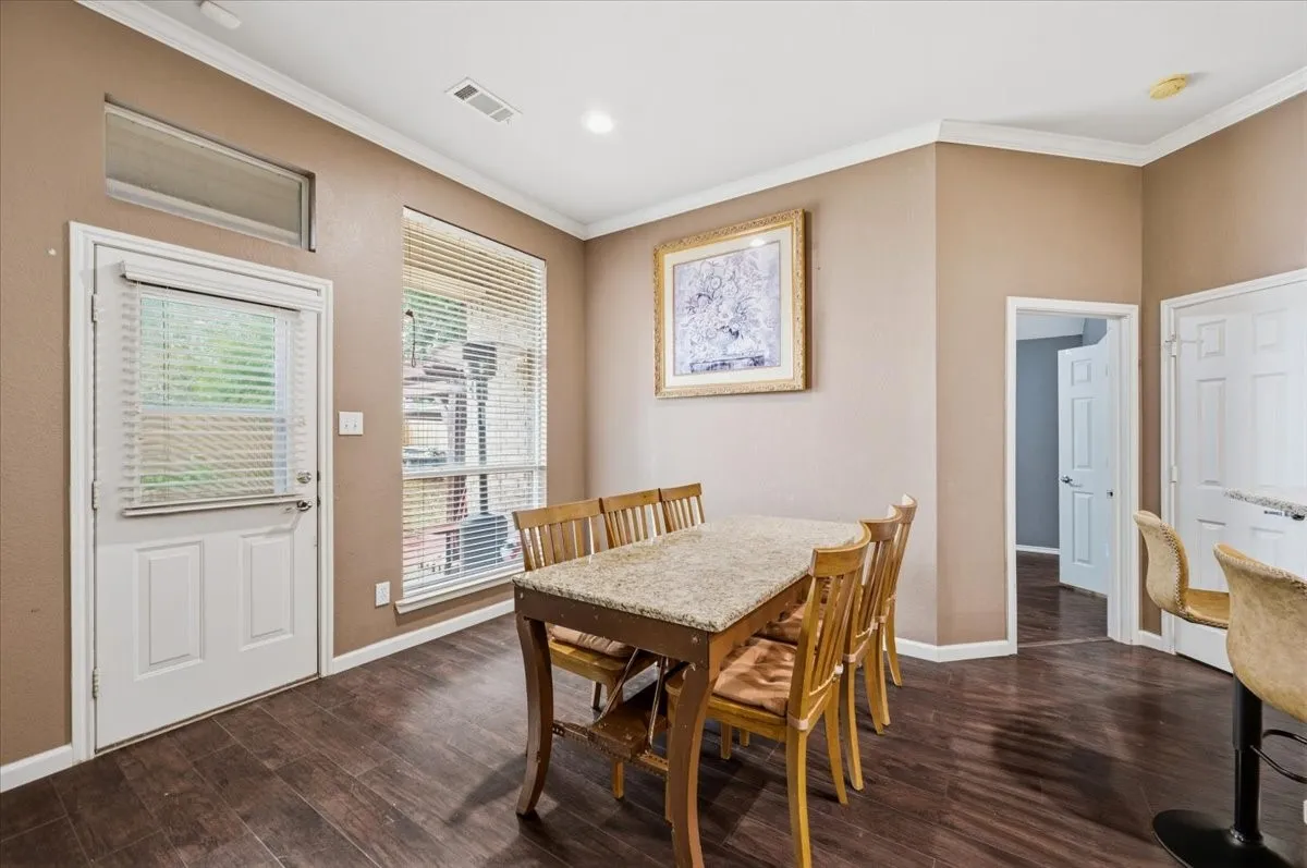 Single Family Residence For Sale in Tarrant County , 3135 Guadaloupe, Grand Prairie, Texas 75054, 3 Bedroom, 2 Bathroom, 2 Garage spaces, 1,961 Sqft, built in 2005, mls#21403334, Real Estate Agent in Grand Prairie, Homes For Sale in Tarrant county, Homes For Sale in Grand Prairie, Realtor in Grand Prairie Texas, Real Estate Brokerage Independent Realty Texas, Luminita Cordes Realtor