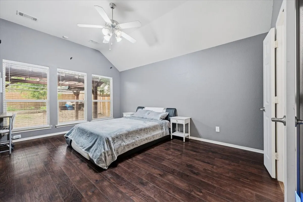 Single Family Residence For Sale in Tarrant County , 3135 Guadaloupe, Grand Prairie, Texas 75054, 3 Bedroom, 2 Bathroom, 2 Garage spaces, 1,961 Sqft, built in 2005, mls#21403334, Real Estate Agent in Grand Prairie, Homes For Sale in Tarrant county, Homes For Sale in Grand Prairie, Realtor in Grand Prairie Texas, Real Estate Brokerage Independent Realty Texas, Luminita Cordes Realtor