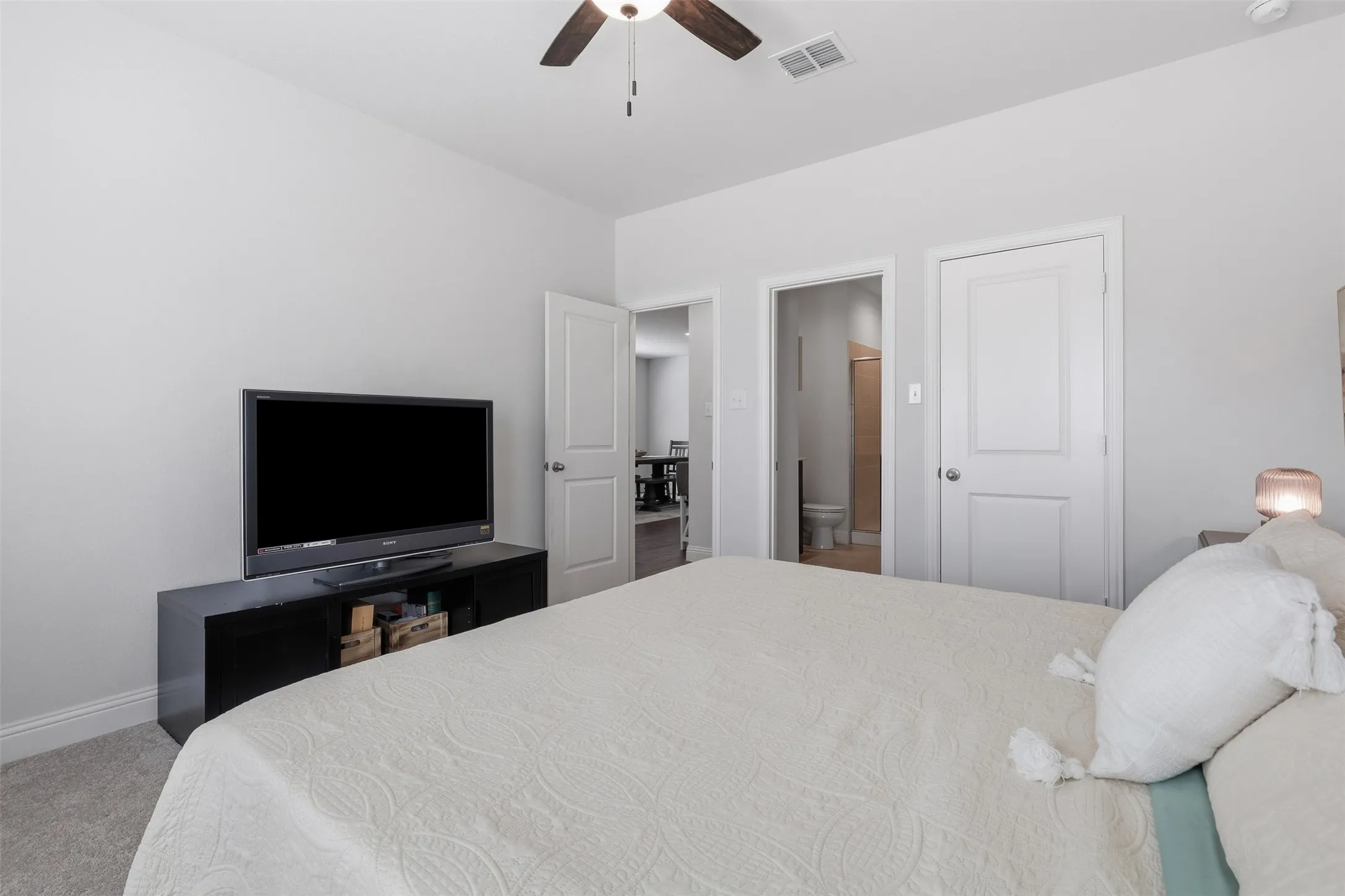 Single Family Residence For Sale in Parker County , 15116 Belclaire Avenue, Aledo, Texas 76008, 4 Bedroom, 4 Bathroom, 2 Garage spaces, 3,205 Sqft, built in 2021, mls#21405837, Real Estate Agent in Aledo, Homes For Sale in Parker county, Homes For Sale in Aledo, Realtor in Aledo Texas, Real Estate Brokerage Independent Realty Texas, Luminita Cordes Realtor
