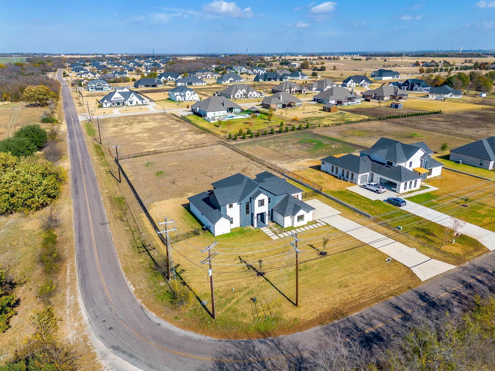 Single Family Residence For Sale in Collin County , 212 W Cottage Hill Parkway, Weston, Texas 75009, 5 Bedroom, 5 Bathroom, 1 Garage spaces, 4,952 Sqft, built in 2025, mls#21406413, Real Estate Agent in Weston, Homes For Sale in Collin county, Homes For Sale in Weston, Realtor in Weston Texas, Real Estate Brokerage Independent Realty Texas, Luminita Cordes Realtor