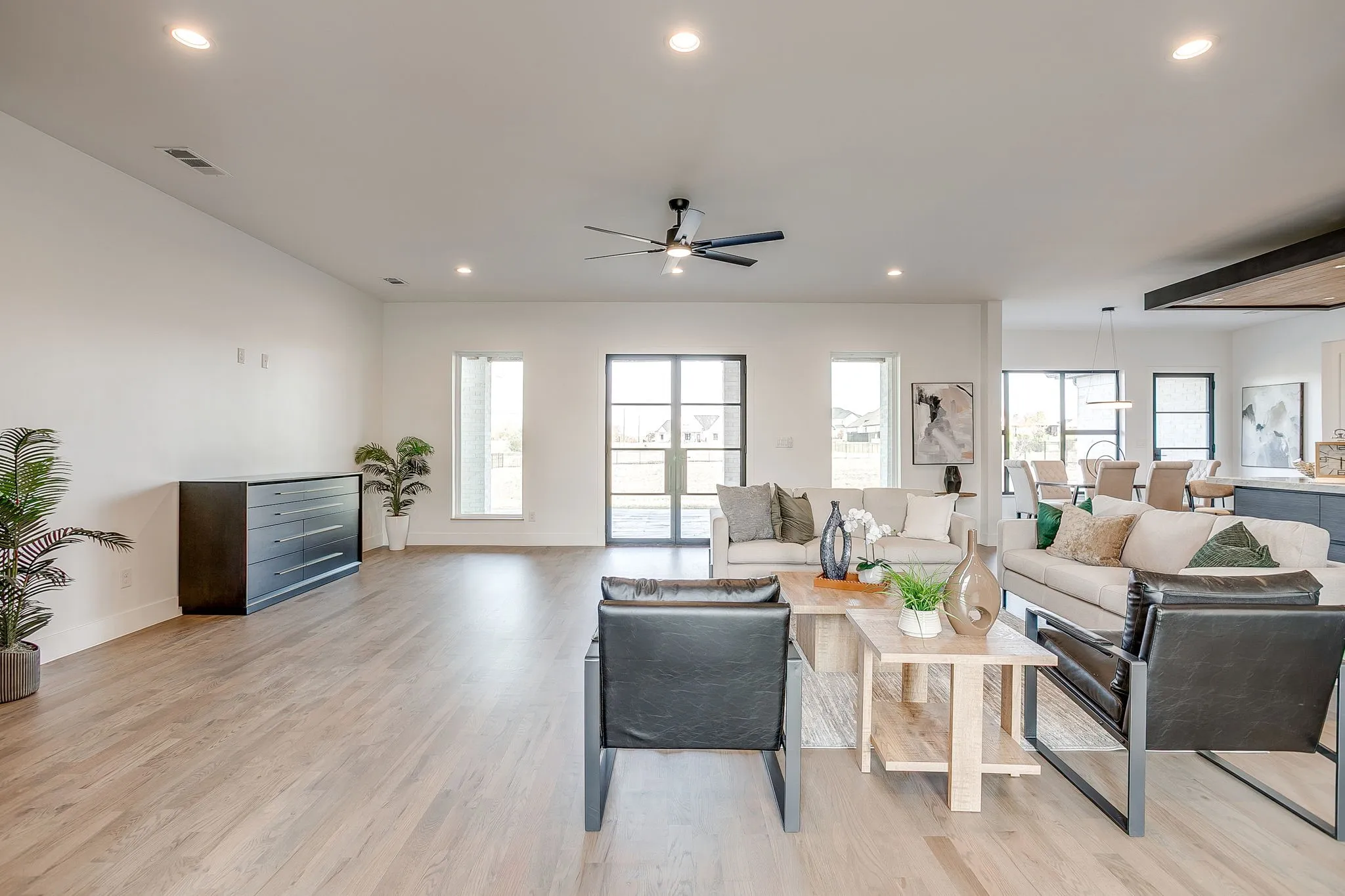 Single Family Residence For Sale in Collin County , 212 W Cottage Hill Parkway, Weston, Texas 75009, 5 Bedroom, 5 Bathroom, 1 Garage spaces, 4,952 Sqft, built in 2025, mls#21406413, Real Estate Agent in Weston, Homes For Sale in Collin county, Homes For Sale in Weston, Realtor in Weston Texas, Real Estate Brokerage Independent Realty Texas, Luminita Cordes Realtor
