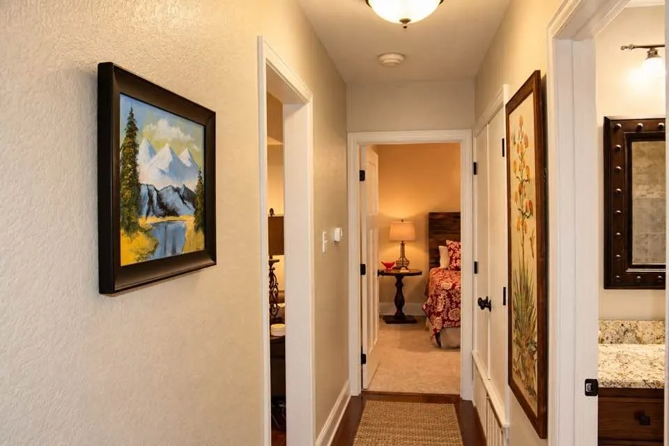 Single Family Residence For Sale in Johnson County , 903 Canyon Drive, Cleburne, Texas 76033, 4 Bedroom, 3 Bathroom, 2 Garage spaces, 2,604 Sqft, built in 1984, mls#21369536, Real Estate Agent in Cleburne, Homes For Sale in Johnson county, Homes For Sale in Cleburne, Realtor in Cleburne Texas, Real Estate Brokerage Independent Realty Texas, Luminita Cordes Realtor
