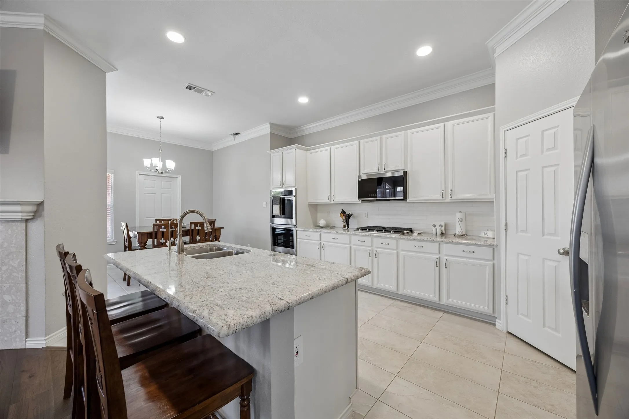 Single Family Residence For Sale in Collin County , 8408 Prescott Circle, Frisco, Texas 75033, 3 Bedroom, 2 Bathroom, 2 Garage spaces, 2,349 Sqft, built in 1996, mls#21404421, Real Estate Agent in Frisco, Homes For Sale in Collin county, Homes For Sale in Frisco, Realtor in Frisco Texas, Real Estate Brokerage Independent Realty Texas, Luminita Cordes Realtor