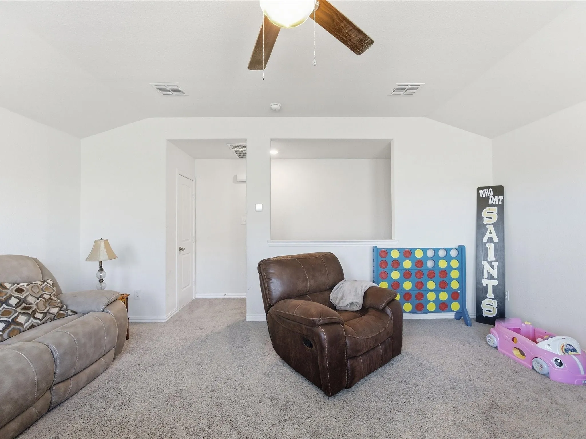Single Family Residence For Sale in Denton County , 1716 Adams Drive, Little Elm, Texas 75068, 4 Bedroom, 3 Bathroom, 2 Garage spaces, 2,363 Sqft, built in 2020, mls#21406572, Real Estate Agent in Little Elm, Homes For Sale in Denton county, Homes For Sale in Little Elm, Realtor in Little Elm Texas, Real Estate Brokerage Independent Realty Texas, Luminita Cordes Realtor