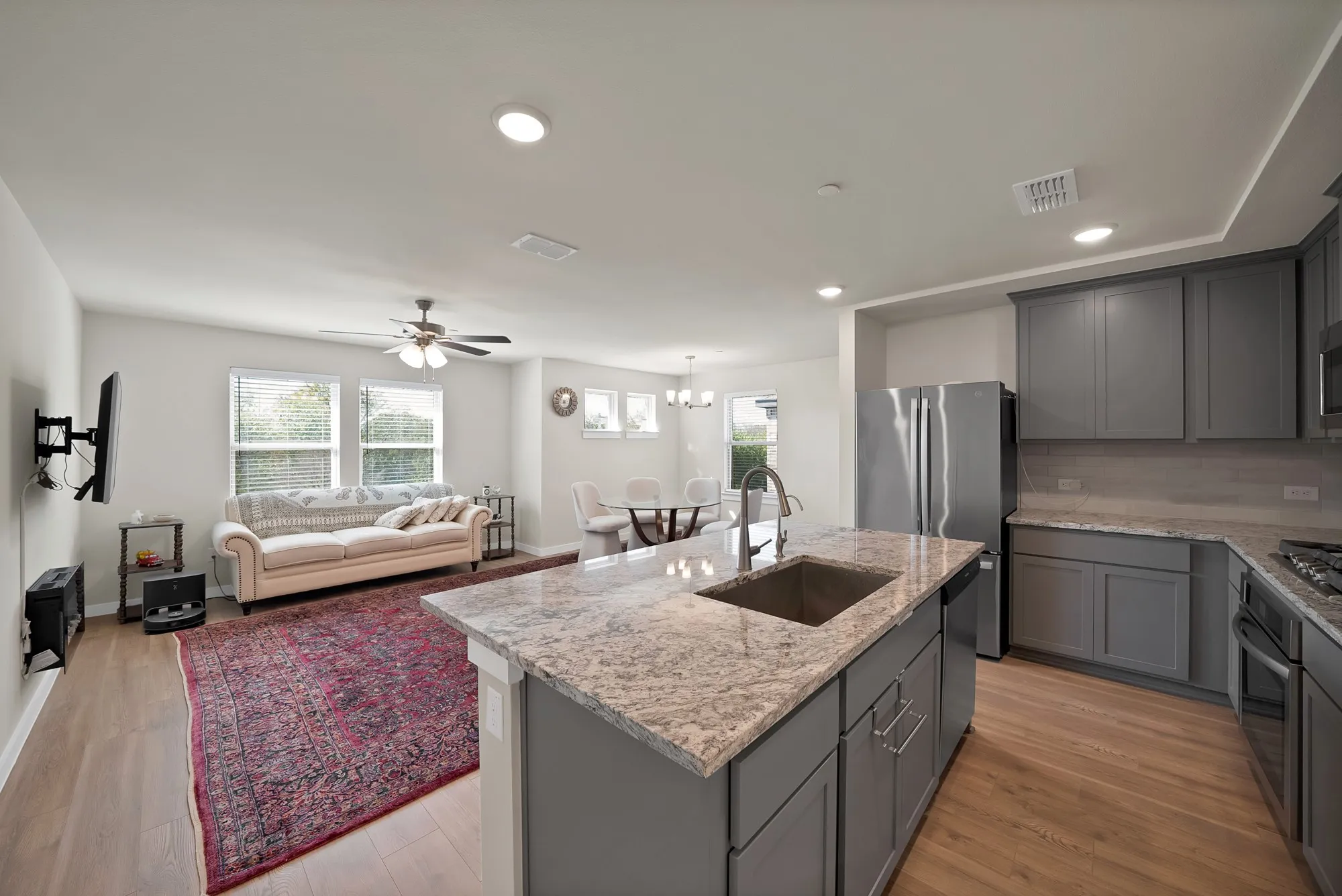 Townhouse For Sale in Dallas County , 6618 Baritone Court, Sachse, Texas 75048, 2 Bedroom, 2 Bathroom, 2 Garage spaces, 1,539 Sqft, built in 2023, mls#21405343, Real Estate Agent in Sachse, Homes For Sale in Dallas county, Homes For Sale in Sachse, Realtor in Sachse Texas, Real Estate Brokerage Independent Realty Texas, Luminita Cordes Realtor