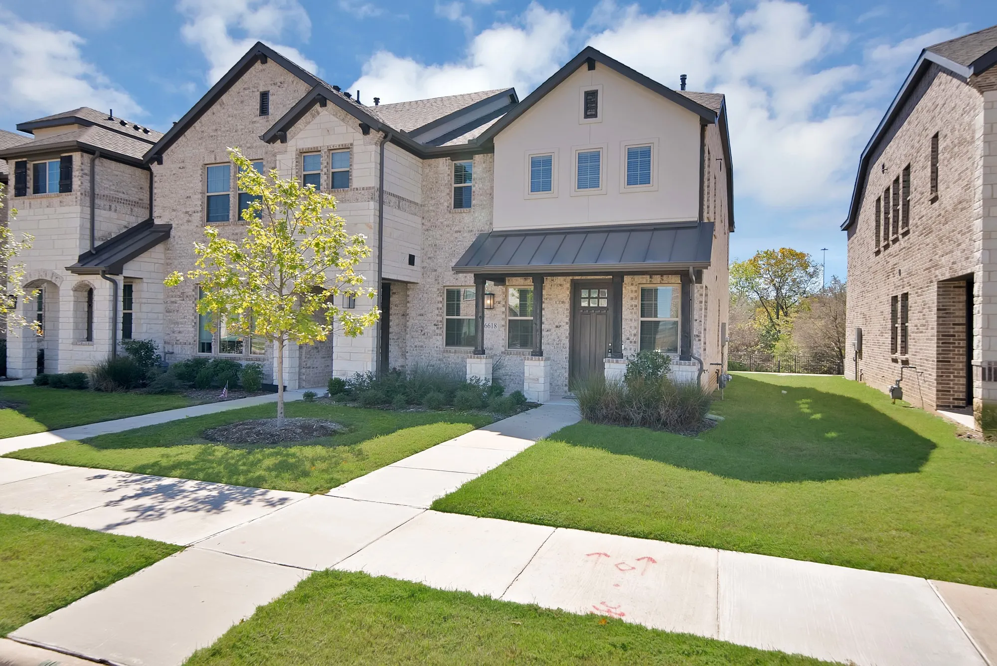 Townhouse For Sale in Dallas County , 6618 Baritone Court, Sachse, Texas 75048, 2 Bedroom, 2 Bathroom, 2 Garage spaces, 1,539 Sqft, built in 2023, mls#21405343, Real Estate Agent in Sachse, Homes For Sale in Dallas county, Homes For Sale in Sachse, Realtor in Sachse Texas, Real Estate Brokerage Independent Realty Texas, Luminita Cordes Realtor