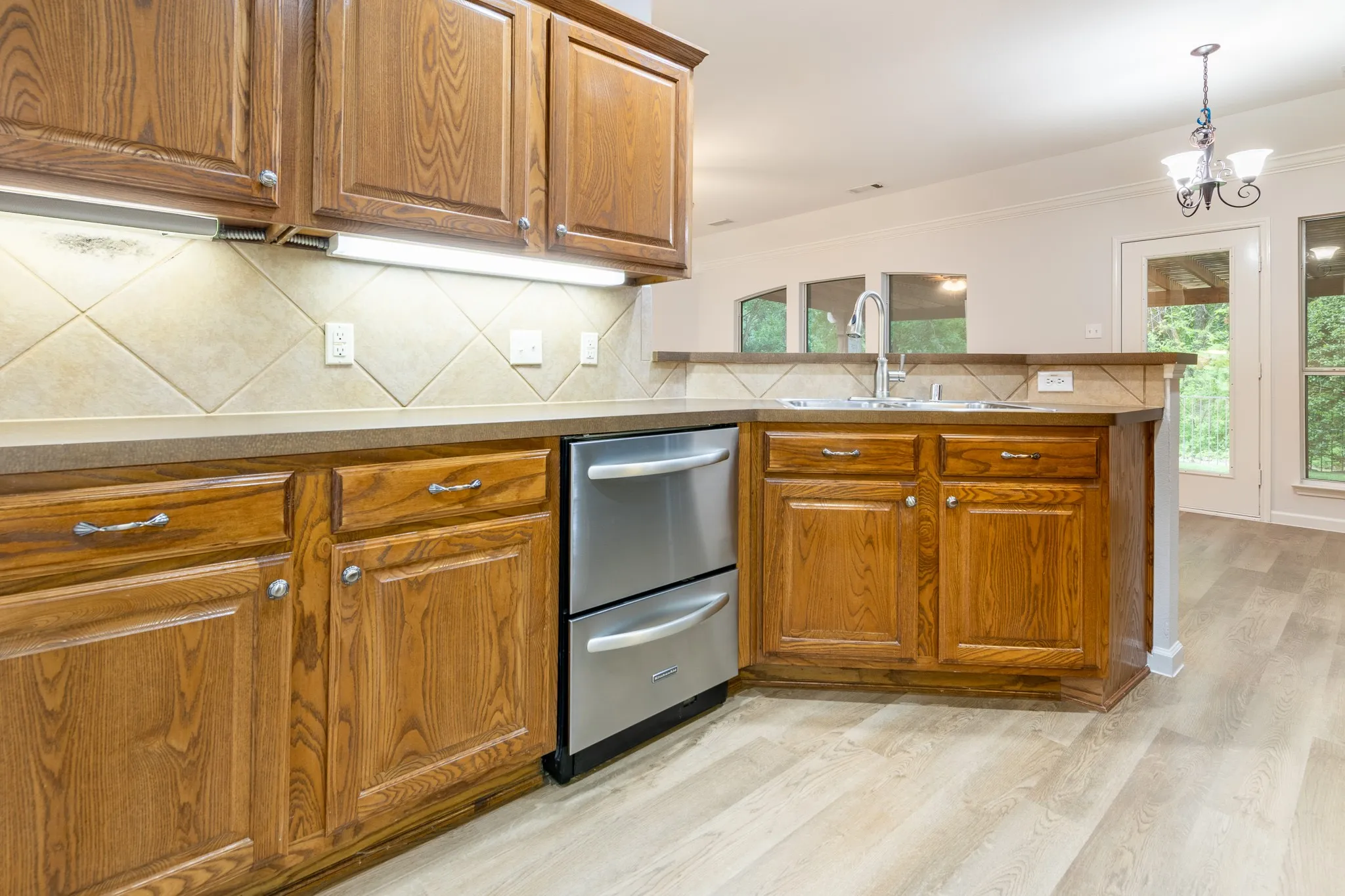 Single Family Residence For Sale in Collin County , 924 Inland Lane, Mc Kinney, Texas 75072, 3 Bedroom, 2 Bathroom, 2 Garage spaces, 1,700 Sqft, built in 2001, mls#21398931, Real Estate Agent in Mc Kinney, Homes For Sale in Collin county, Homes For Sale in Mc Kinney, Realtor in Mc Kinney Texas, Real Estate Brokerage Independent Realty Texas, Luminita Cordes Realtor