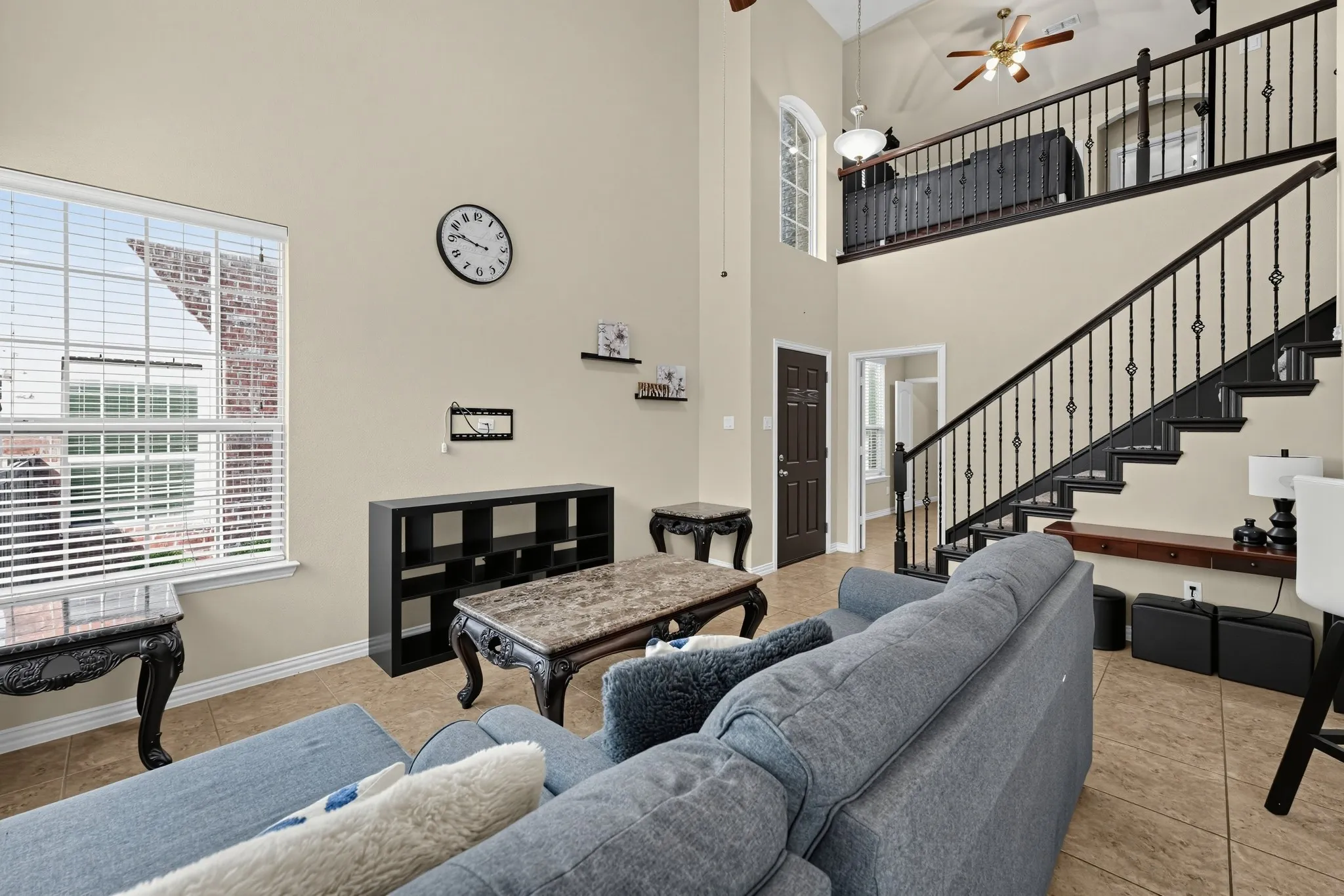 Townhouse For Sale in Collin County , 4668 Perthshire Court, Plano, Texas 75024, 3 Bedroom, 3 Bathroom, 2 Garage spaces, 1,825 Sqft, built in 2013, mls#21406568, Real Estate Agent in Plano, Homes For Sale in Collin county, Homes For Sale in Plano, Realtor in Plano Texas, Real Estate Brokerage Independent Realty Texas, Luminita Cordes Realtor