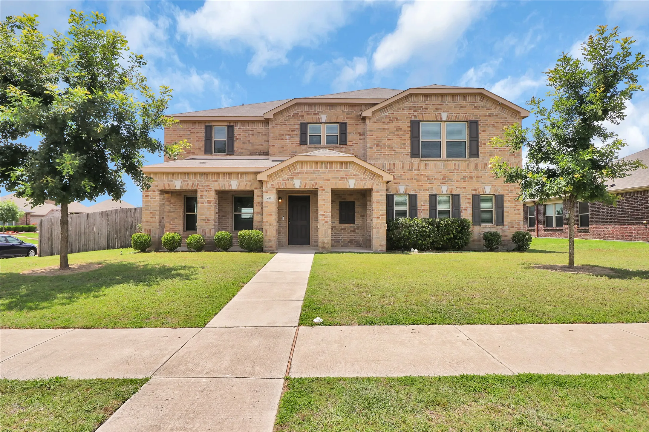 Single Family Residence For Rent in Dallas County , 728 Snapdragon Lane, De Soto, Texas 75115, 4 Bedroom, 3 Bathroom, 2 Garage spaces, 3,392 Sqft, built in 2016, mls#21406646, Real Estate Agent in De Soto, Homes For Rent in Dallas county, Homes For Rent in De Soto, Realtor in De Soto Texas, Real Estate Brokerage Independent Realty Texas, Luminita Cordes Realtor