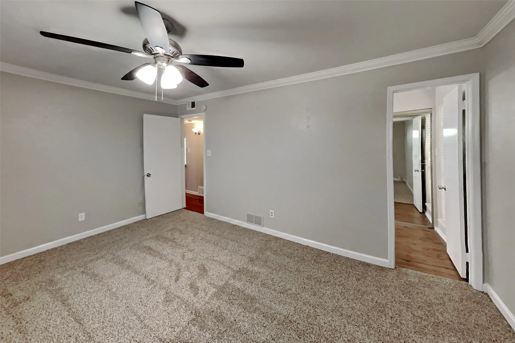 Single Family Residence For Rent in Denton County , 4129 Ballard Trail, The Colony, Texas 75056, 4 Bedroom, 2 Bathroom, 2 Garage spaces, 1,626 Sqft, built in 1985, mls#21406648, Real Estate Agent in The Colony, Homes For Rent in Denton county, Homes For Rent in The Colony, Realtor in The Colony Texas, Real Estate Brokerage Independent Realty Texas, Luminita Cordes Realtor