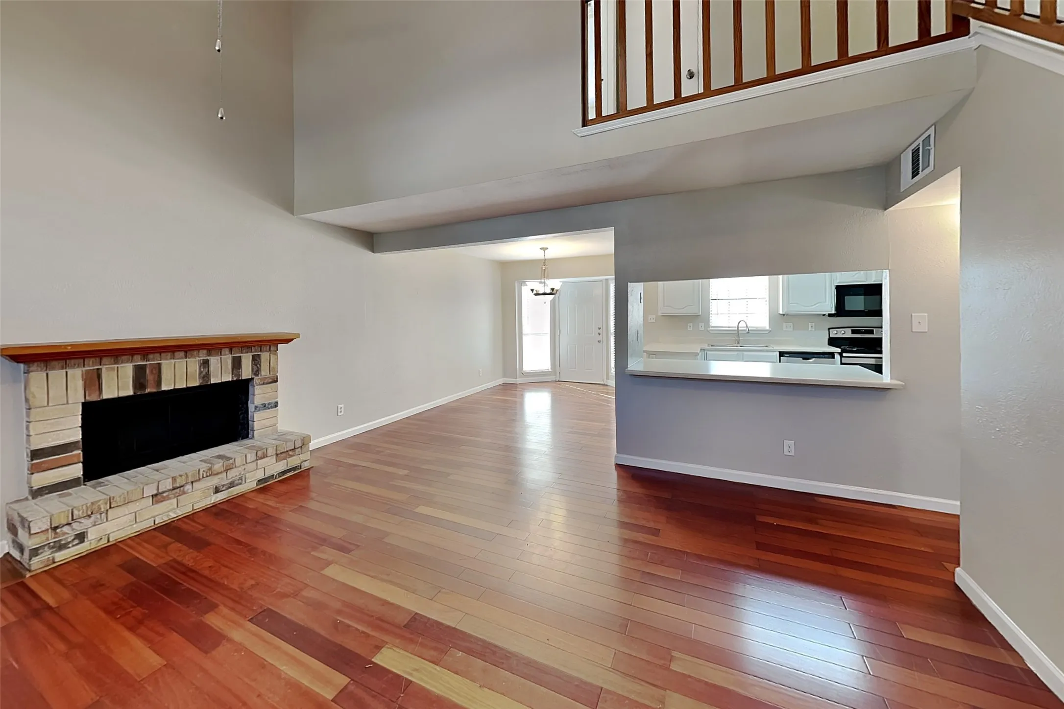 Single Family Residence For Rent in Denton County , 4129 Ballard Trail, The Colony, Texas 75056, 4 Bedroom, 2 Bathroom, 2 Garage spaces, 1,626 Sqft, built in 1985, mls#21406648, Real Estate Agent in The Colony, Homes For Rent in Denton county, Homes For Rent in The Colony, Realtor in The Colony Texas, Real Estate Brokerage Independent Realty Texas, Luminita Cordes Realtor