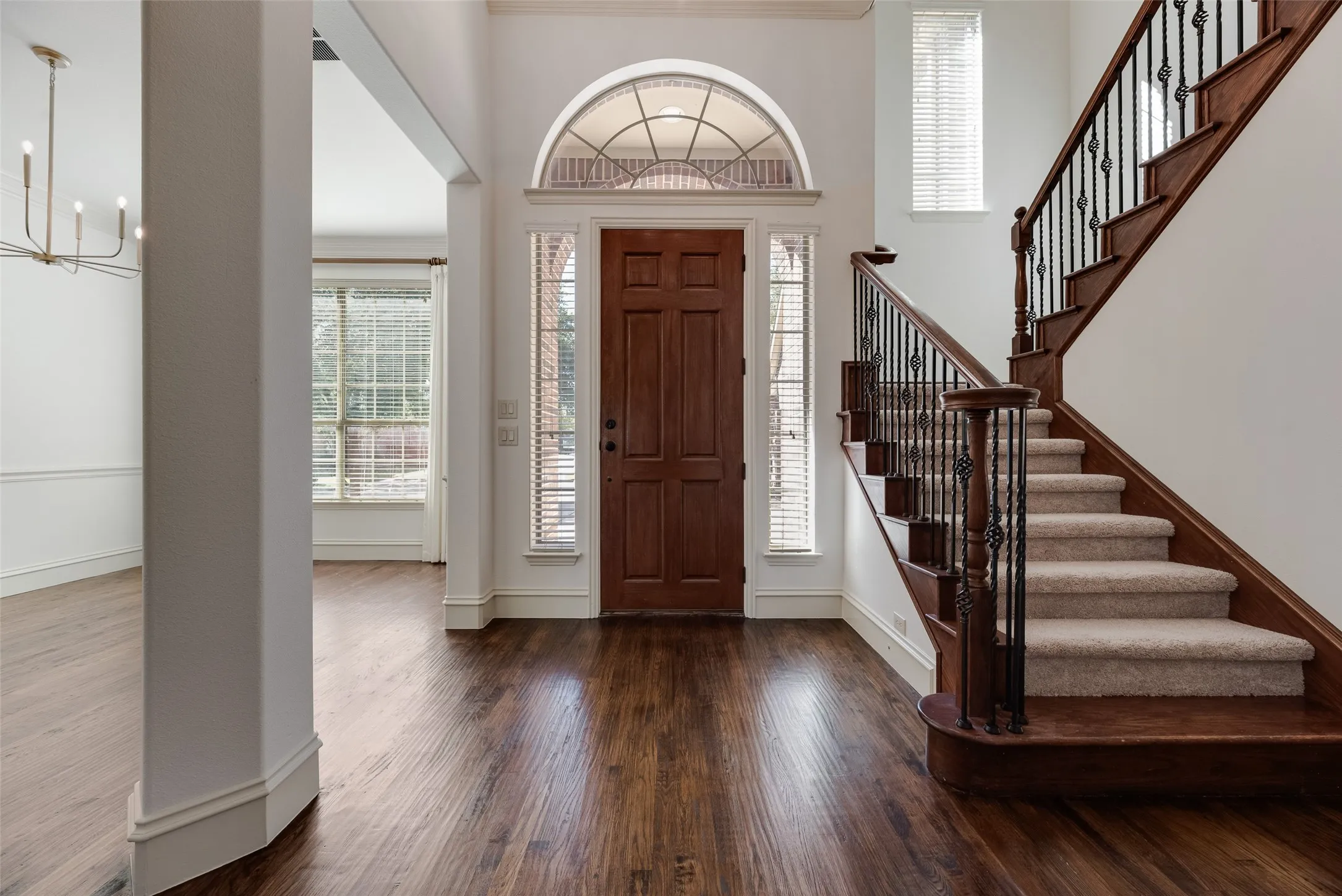 Single Family Residence For Sale in Collin County , 942 Redbird Lane, Allen, Texas 75013, 4 Bedroom, 3 Bathroom, 3 Garage spaces, 3,968 Sqft, built in 2008, mls#21403497, Real Estate Agent in Allen, Homes For Sale in Collin county, Homes For Sale in Allen, Realtor in Allen Texas, Real Estate Brokerage Independent Realty Texas, Luminita Cordes Realtor