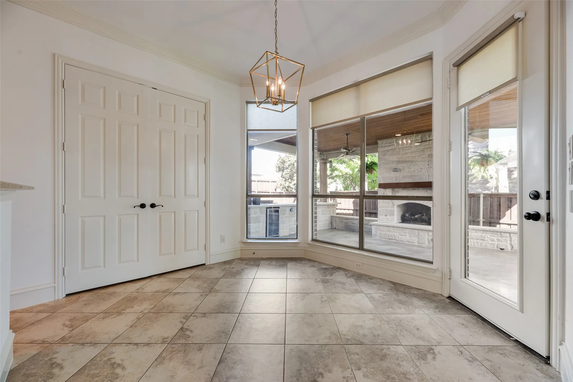 Single Family Residence For Sale in Collin County , 942 Redbird Lane, Allen, Texas 75013, 4 Bedroom, 3 Bathroom, 3 Garage spaces, 3,968 Sqft, built in 2008, mls#21403497, Real Estate Agent in Allen, Homes For Sale in Collin county, Homes For Sale in Allen, Realtor in Allen Texas, Real Estate Brokerage Independent Realty Texas, Luminita Cordes Realtor