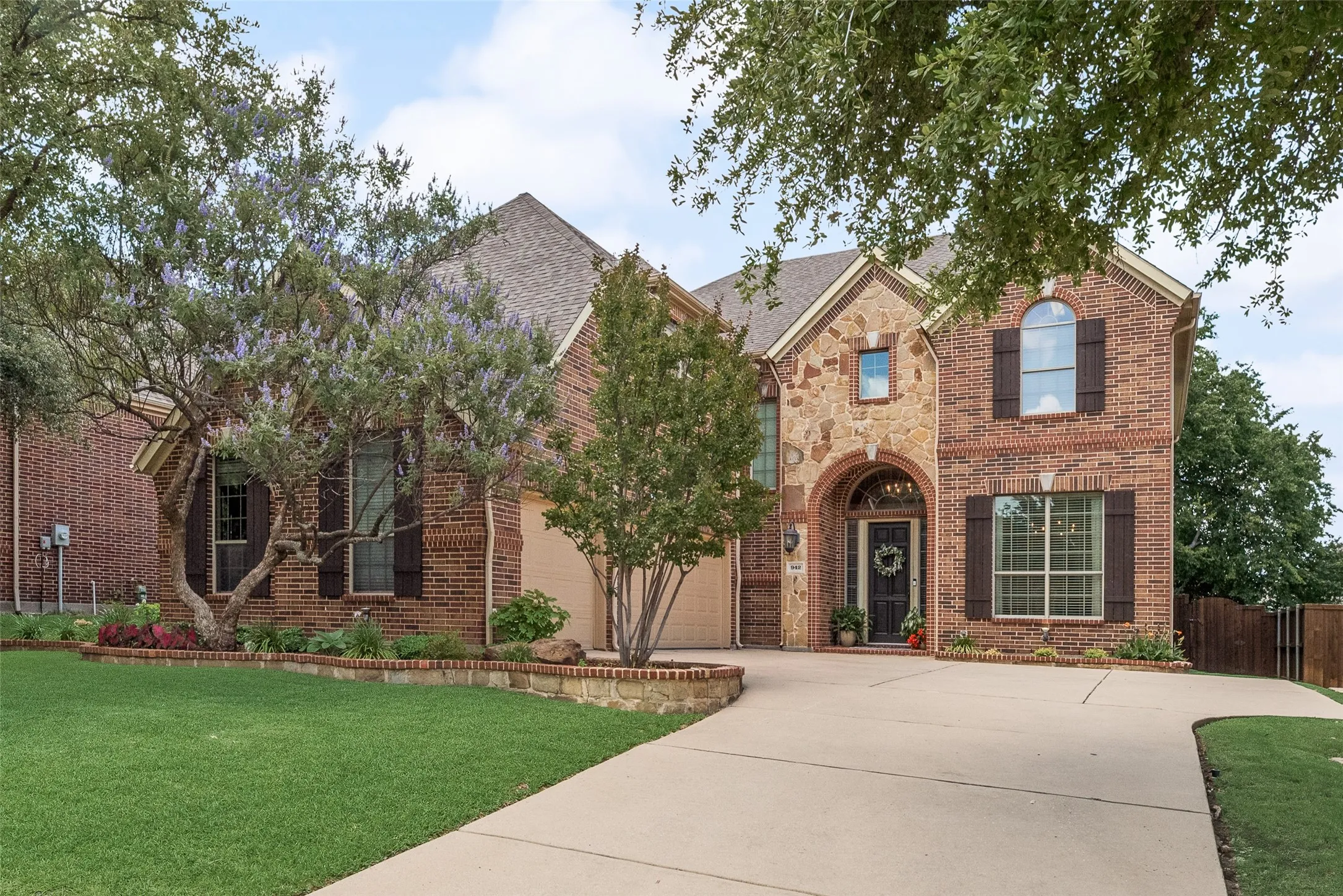 Single Family Residence For Sale in Collin County , 942 Redbird Lane, Allen, Texas 75013, 4 Bedroom, 3 Bathroom, 3 Garage spaces, 3,968 Sqft, built in 2008, mls#21403497, Real Estate Agent in Allen, Homes For Sale in Collin county, Homes For Sale in Allen, Realtor in Allen Texas, Real Estate Brokerage Independent Realty Texas, Luminita Cordes Realtor