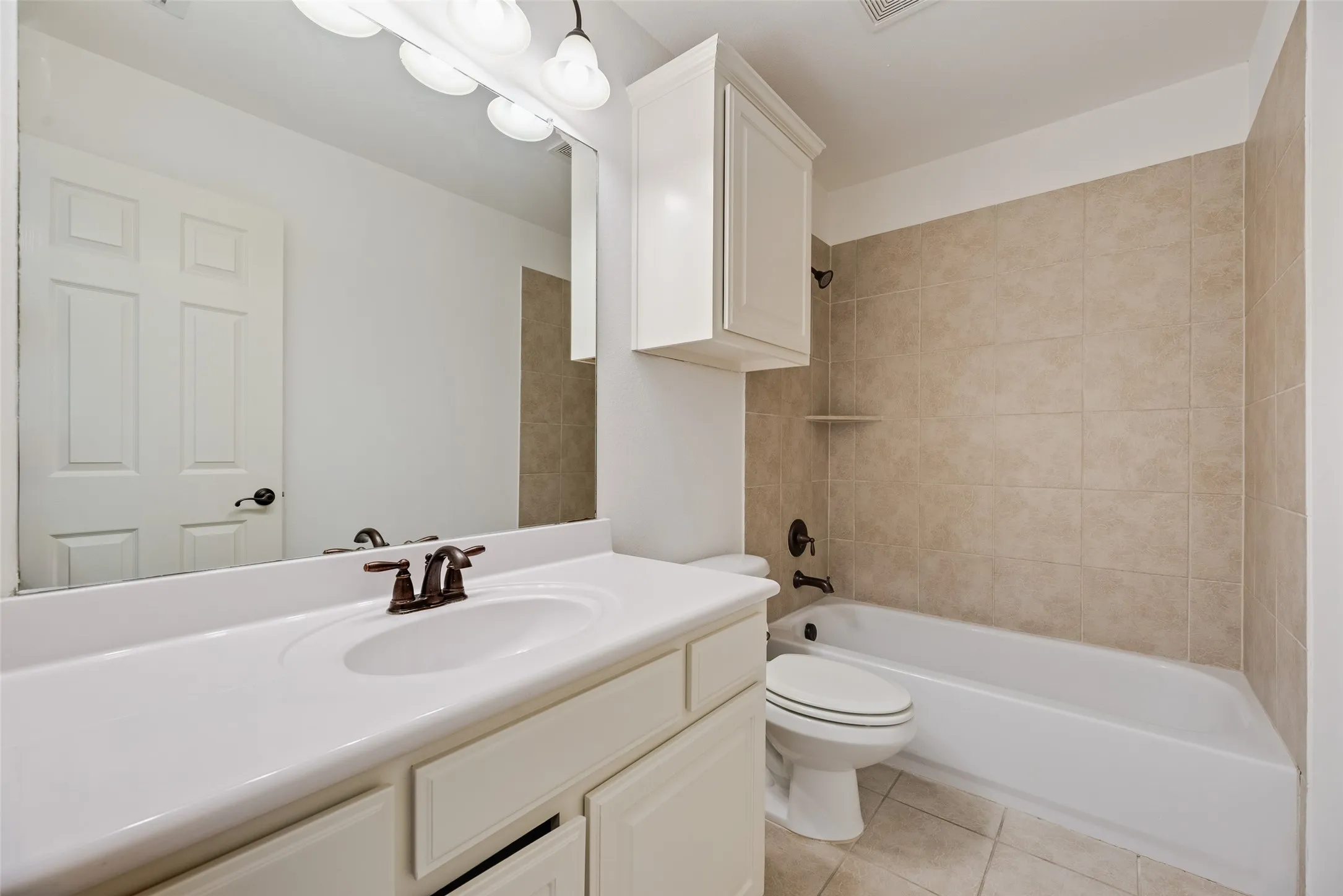 Full Bath upstairs
