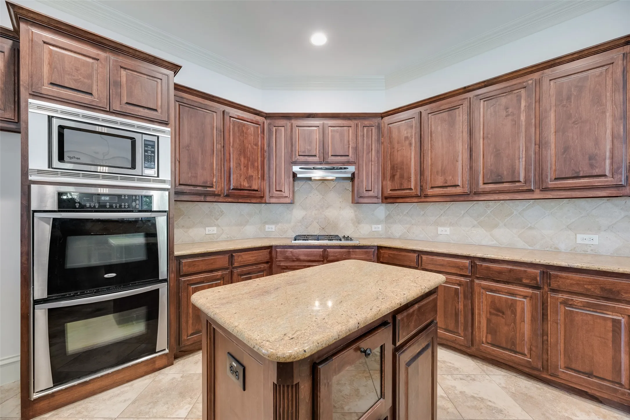 Double oven and gas stove