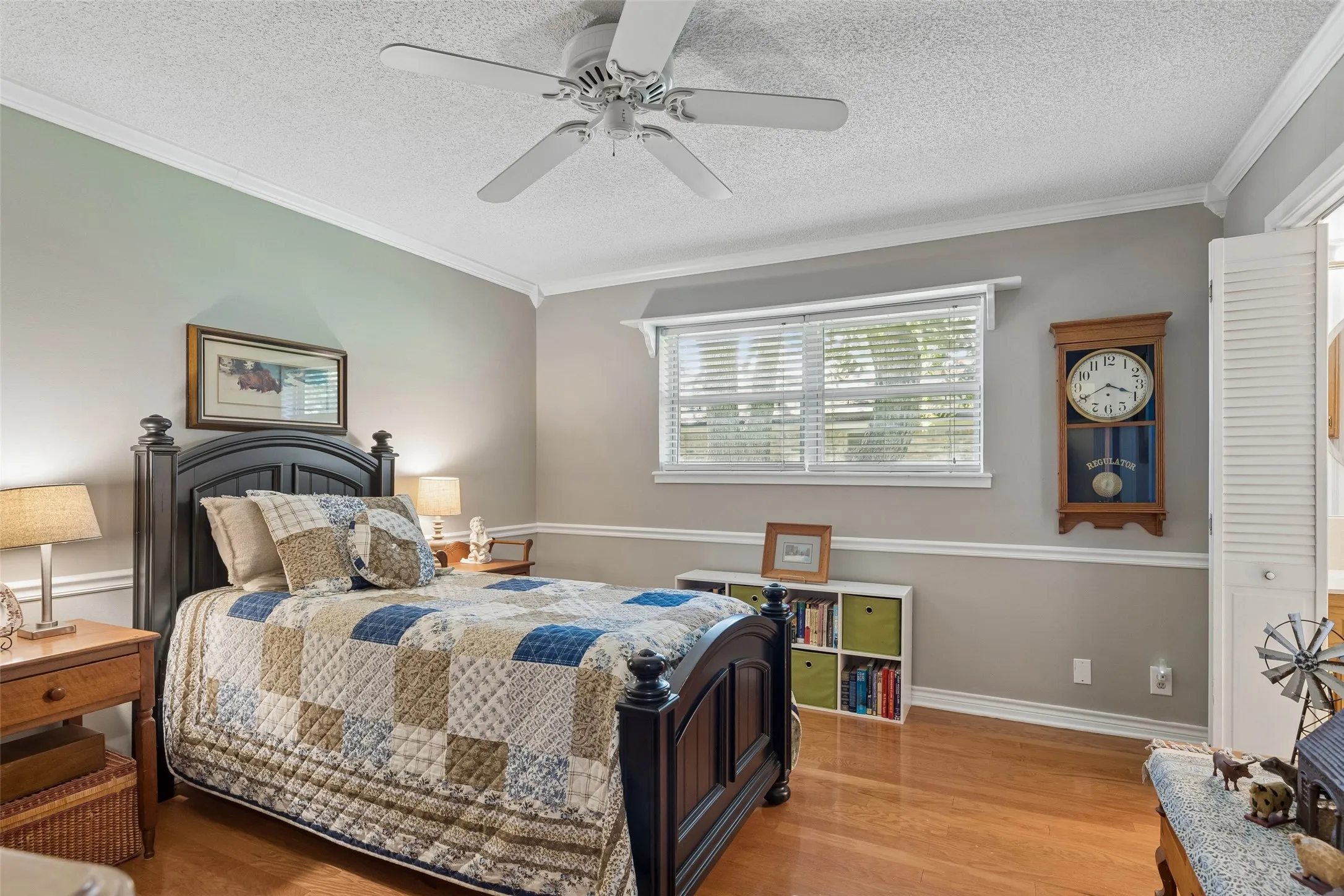 Single Family Residence For Sale in Grayson County , 2529 Nantucket Drive, Sherman, Texas 75092, 4 Bedroom, 4 Bathroom, 2 Garage spaces, 2,666 Sqft, built in 1975, mls#21403965, Real Estate Agent in Sherman, Homes For Sale in Grayson county, Homes For Sale in Sherman, Realtor in Sherman Texas, Real Estate Brokerage Independent Realty Texas, Luminita Cordes Realtor