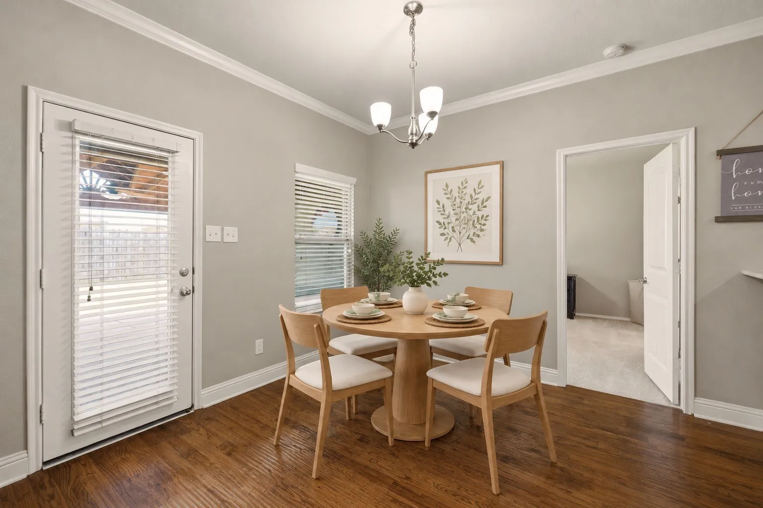 Single Family Residence For Sale in Grayson County , 1411 Saint Johns Drive, Van Alstyne, Texas 75495, 5 Bedroom, 4 Bathroom, 2 Garage spaces, 2,913 Sqft, built in 2015, mls#21404756, Real Estate Agent in Van Alstyne, Homes For Sale in Grayson county, Homes For Sale in Van Alstyne, Realtor in Van Alstyne Texas, Real Estate Brokerage Independent Realty Texas, Luminita Cordes Realtor